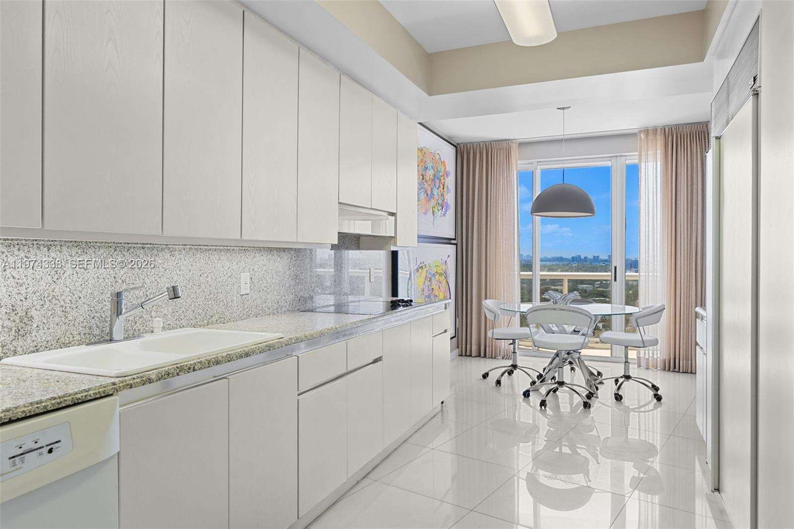 MAJESTIC TOWER AT BAL HARBOUR - 9601 Collins Ave, Bal Harbour, FL 33154 | Picture 15