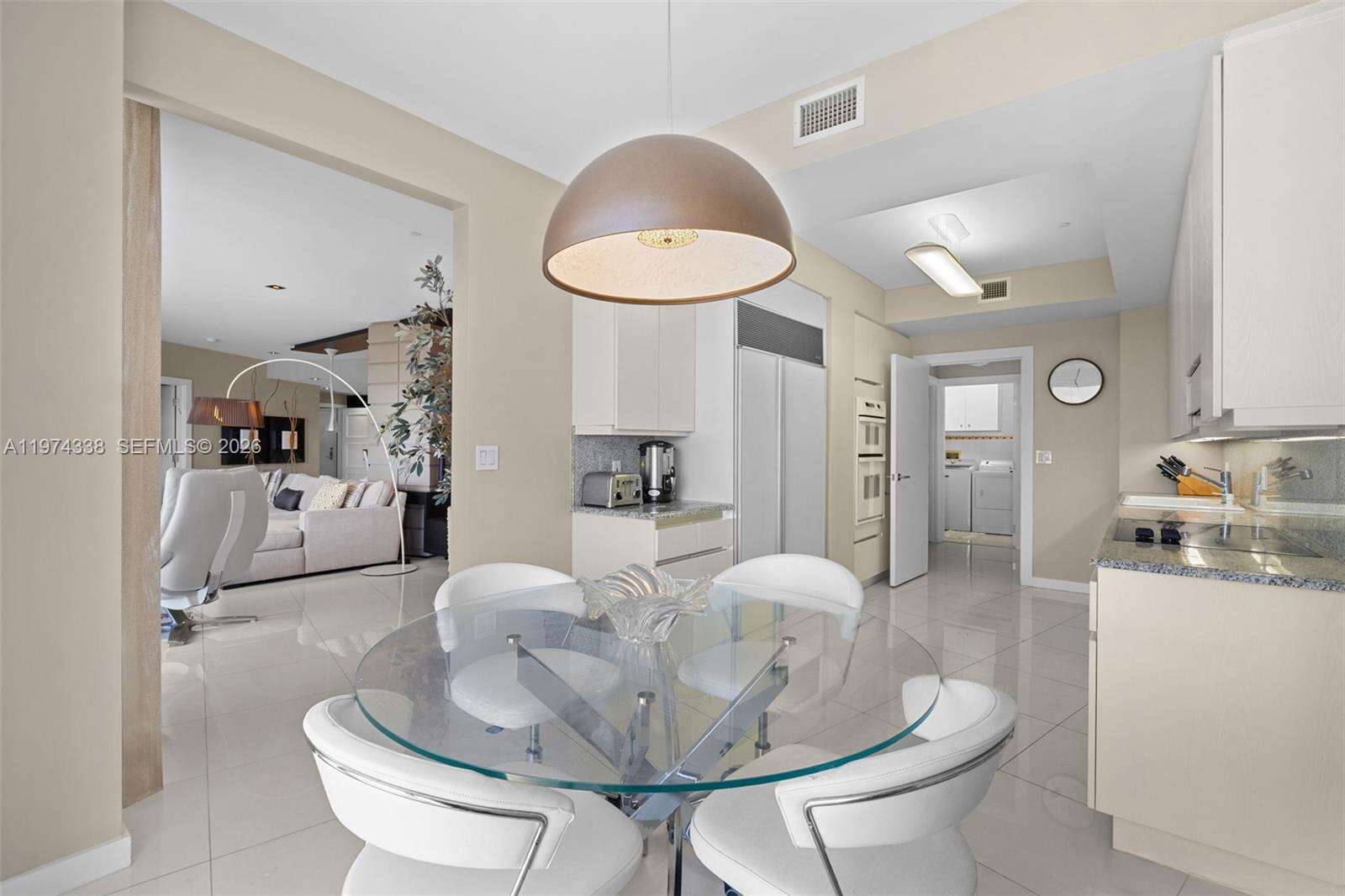 MAJESTIC TOWER AT BAL HARBOUR - 9601 Collins Ave, Bal Harbour, FL 33154 | Picture 16