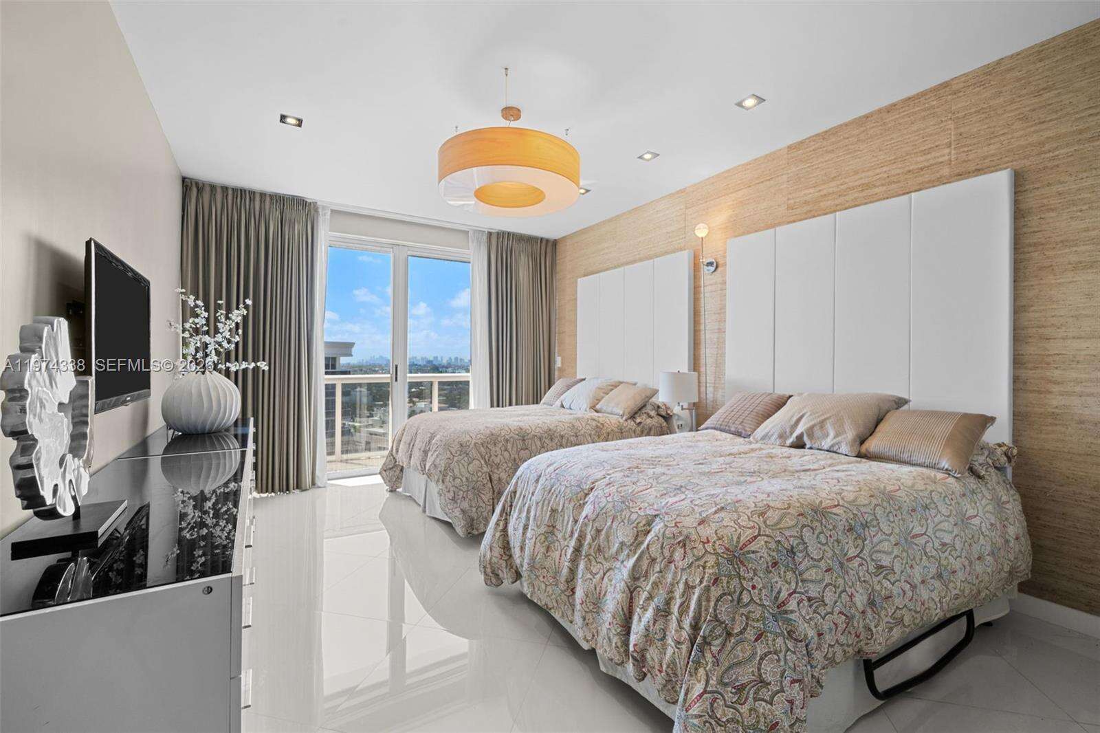 MAJESTIC TOWER AT BAL HARBOUR - 9601 Collins Ave, Bal Harbour, FL 33154 | Picture 26