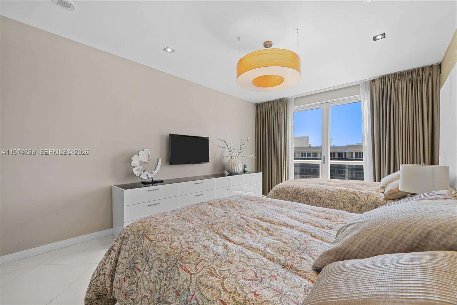 MAJESTIC TOWER AT BAL HARBOUR - 9601 Collins Ave, Bal Harbour, FL 33154 | Picture 27