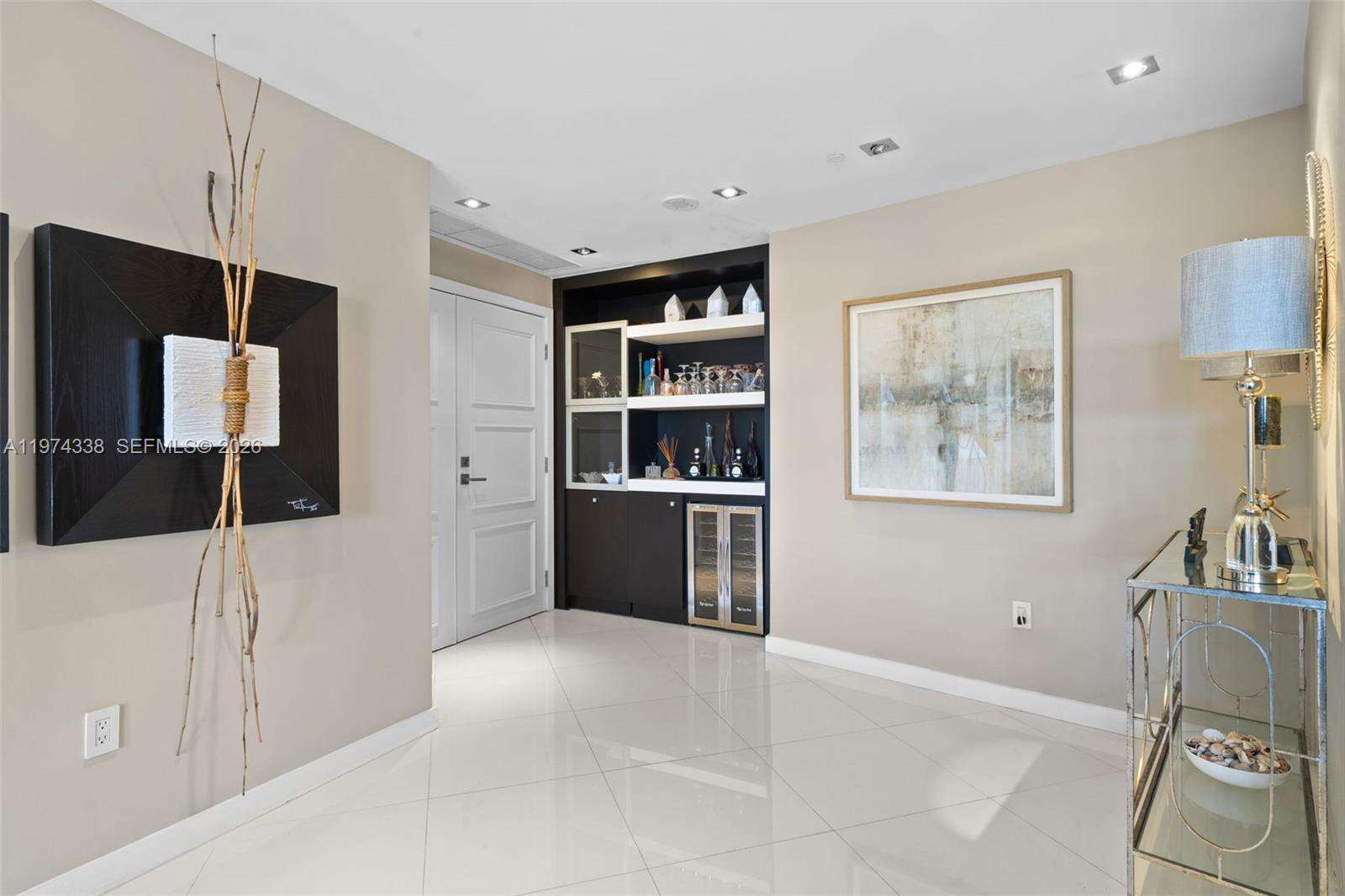 MAJESTIC TOWER AT BAL HARBOUR - 9601 Collins Ave, Bal Harbour, FL 33154 | Picture 33