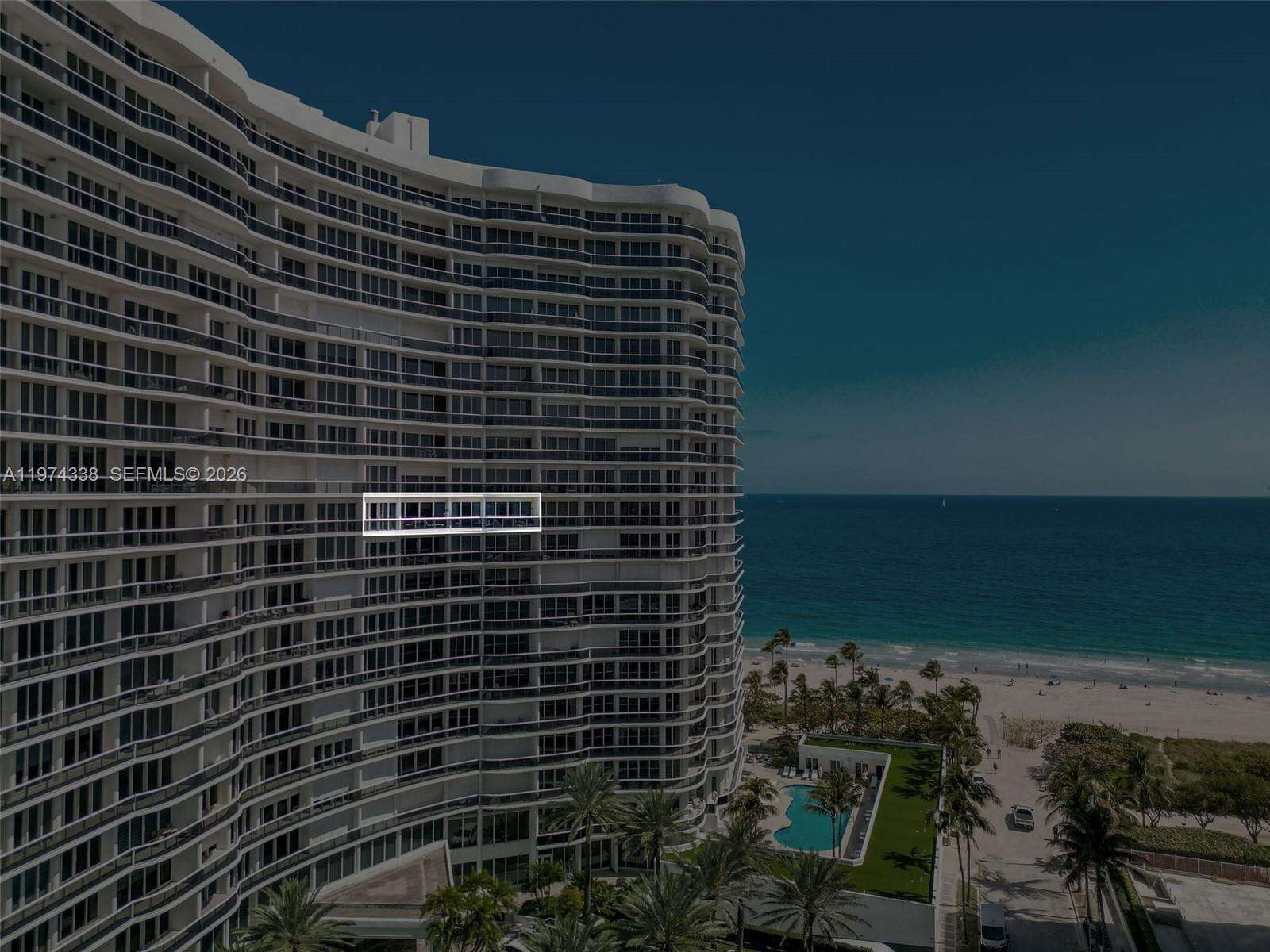 MAJESTIC TOWER AT BAL HARBOUR - 9601 Collins Ave, Bal Harbour, FL 33154 | Picture 43