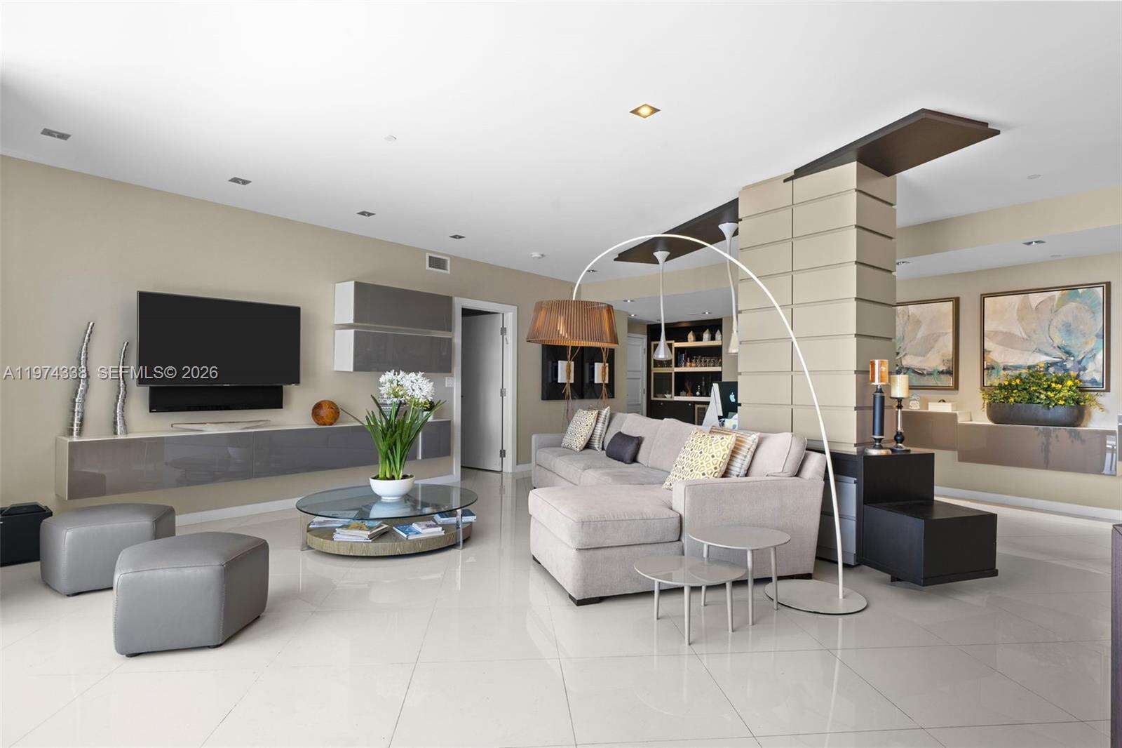 MAJESTIC TOWER AT BAL HARBOUR - 9601 Collins Ave, Bal Harbour, FL 33154 | Picture 8