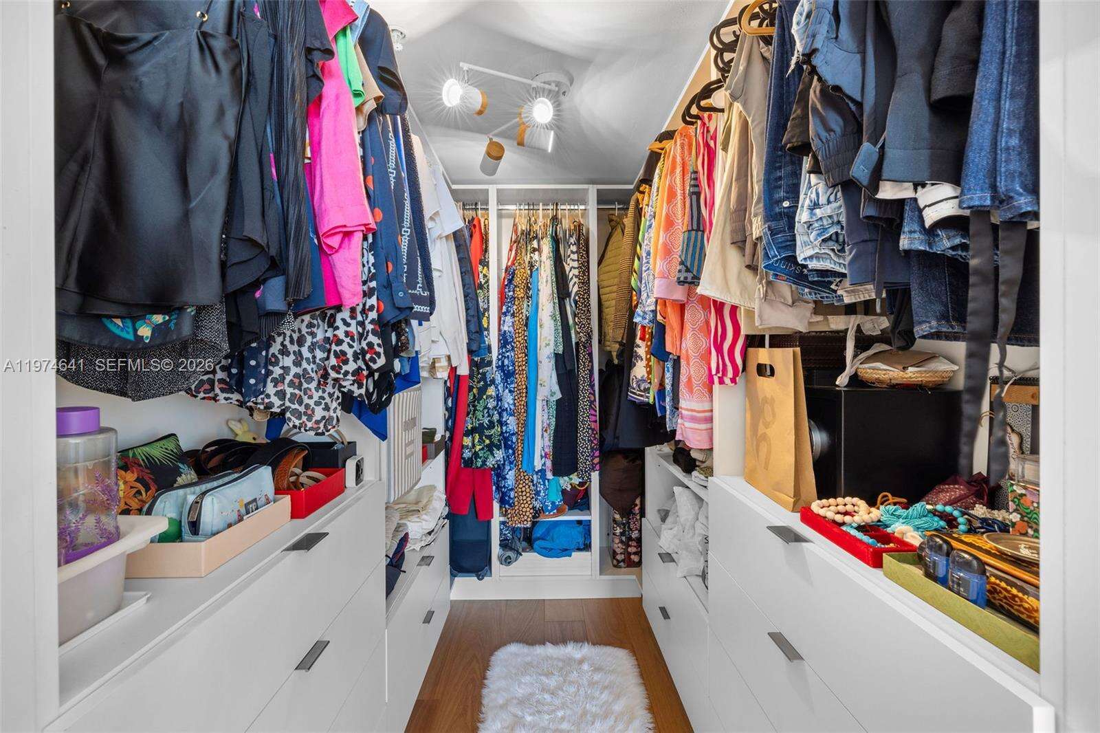 THE FLORIDIAN - 650 W Ave, Miami Beach, FL 33139 | Picture 17