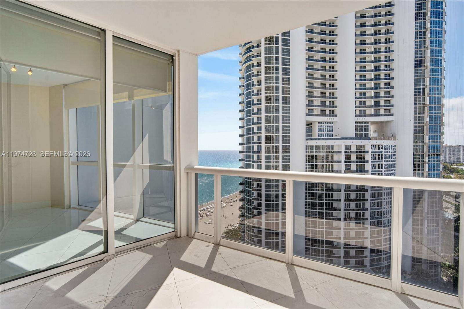 Trump Royale at 18201 Collins Ave, Sunny Isles Beach, FL 33160 - For Sale photo 2