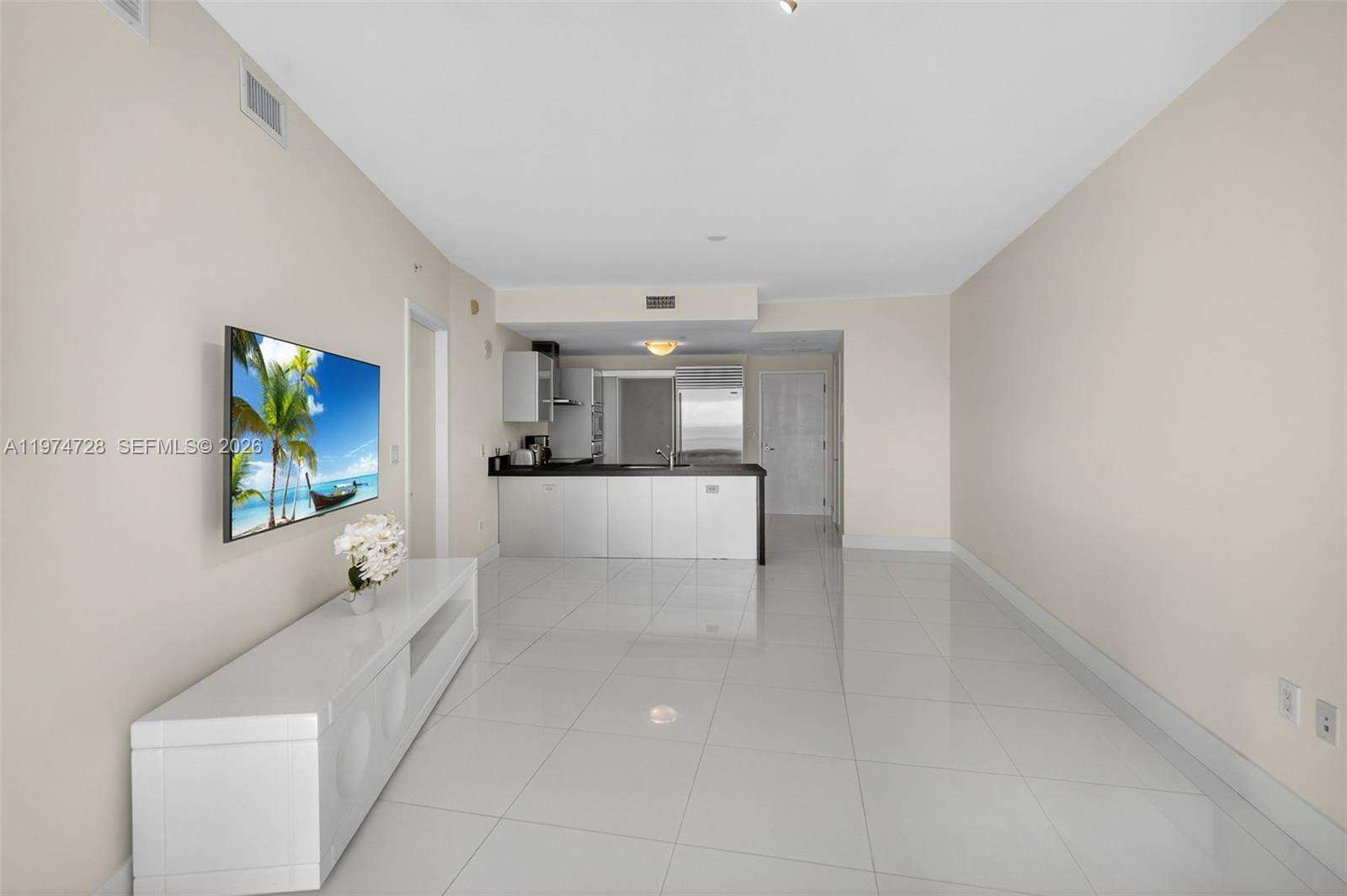 Trump Royale at 18201 Collins Ave, Sunny Isles Beach, FL 33160 - For Sale photo 17