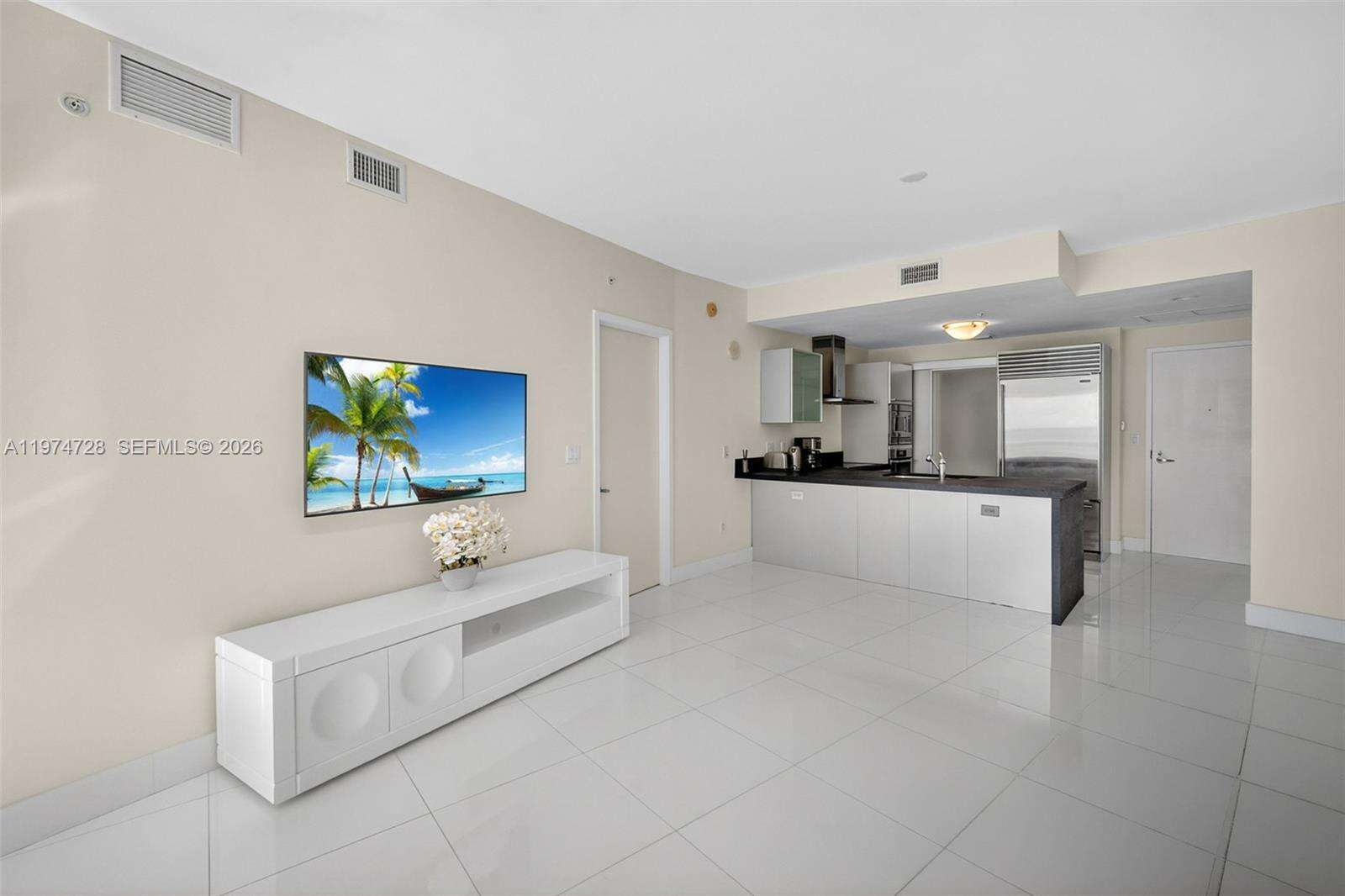 Trump Royale at 18201 Collins Ave, Sunny Isles Beach, FL 33160 - For Sale photo 18