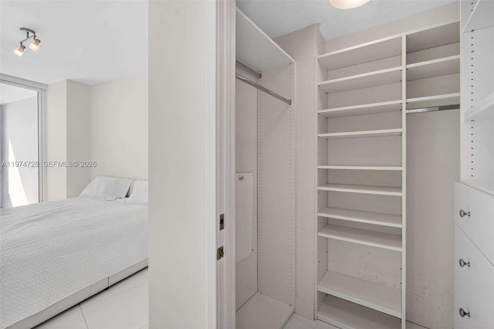 Trump Royale at 18201 Collins Ave, Sunny Isles Beach, FL 33160 - For Sale photo 24