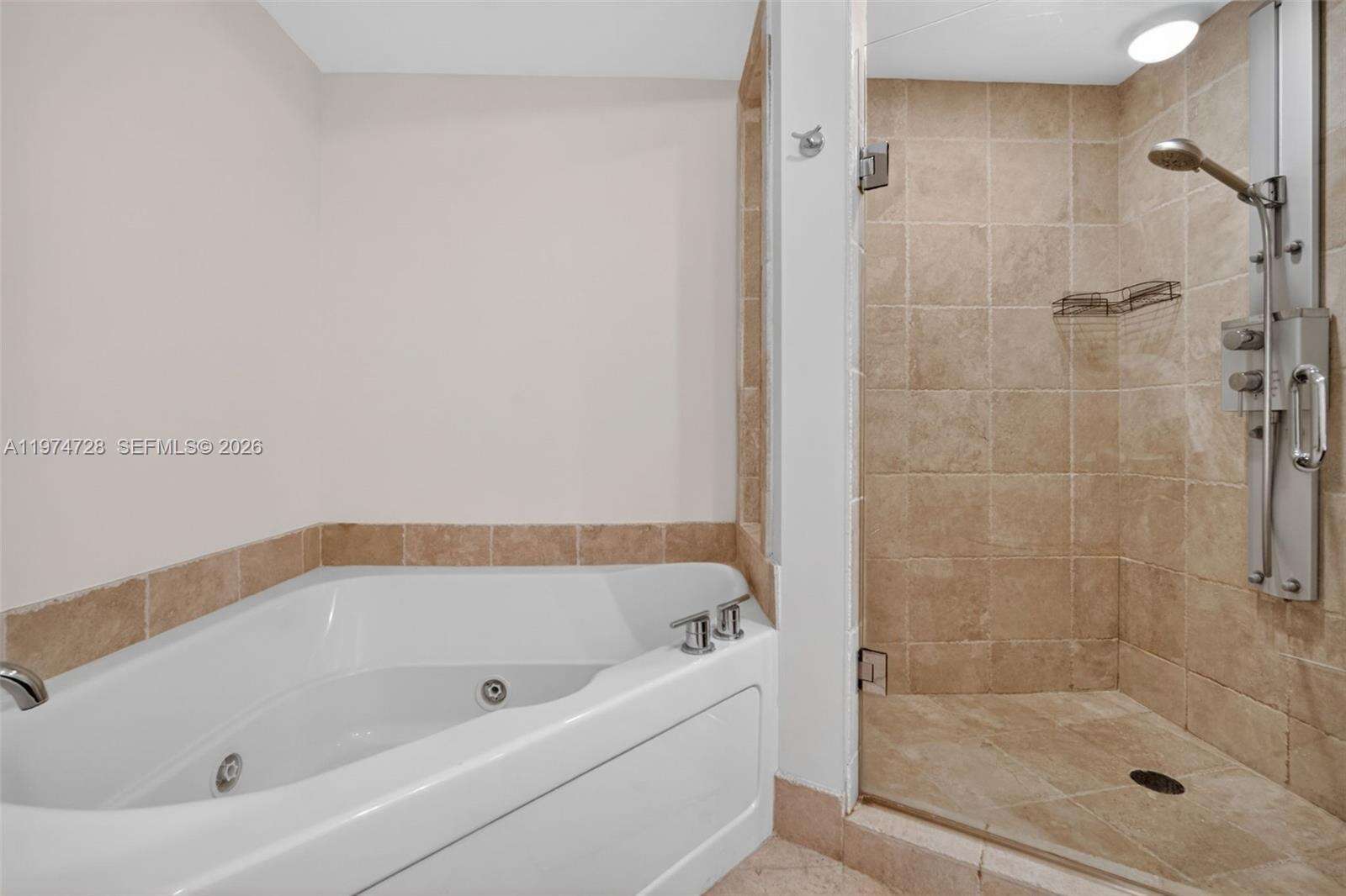 Trump Royale at 18201 Collins Ave, Sunny Isles Beach, FL 33160 - For Sale photo 6