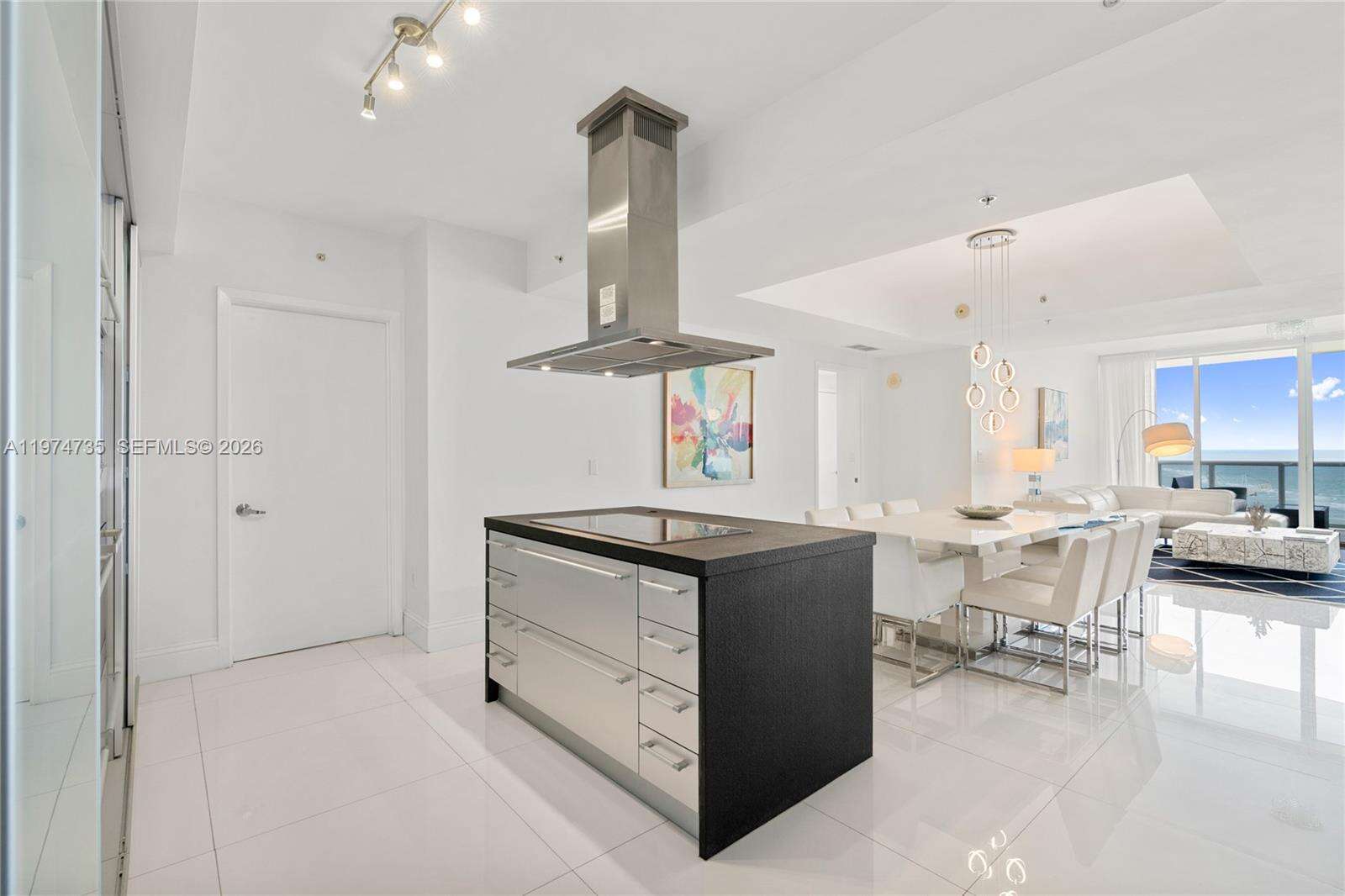 TRUMP ROYALE - 18201 Collins Ave, Sunny Isles Beach, FL 33160 | Picture 6