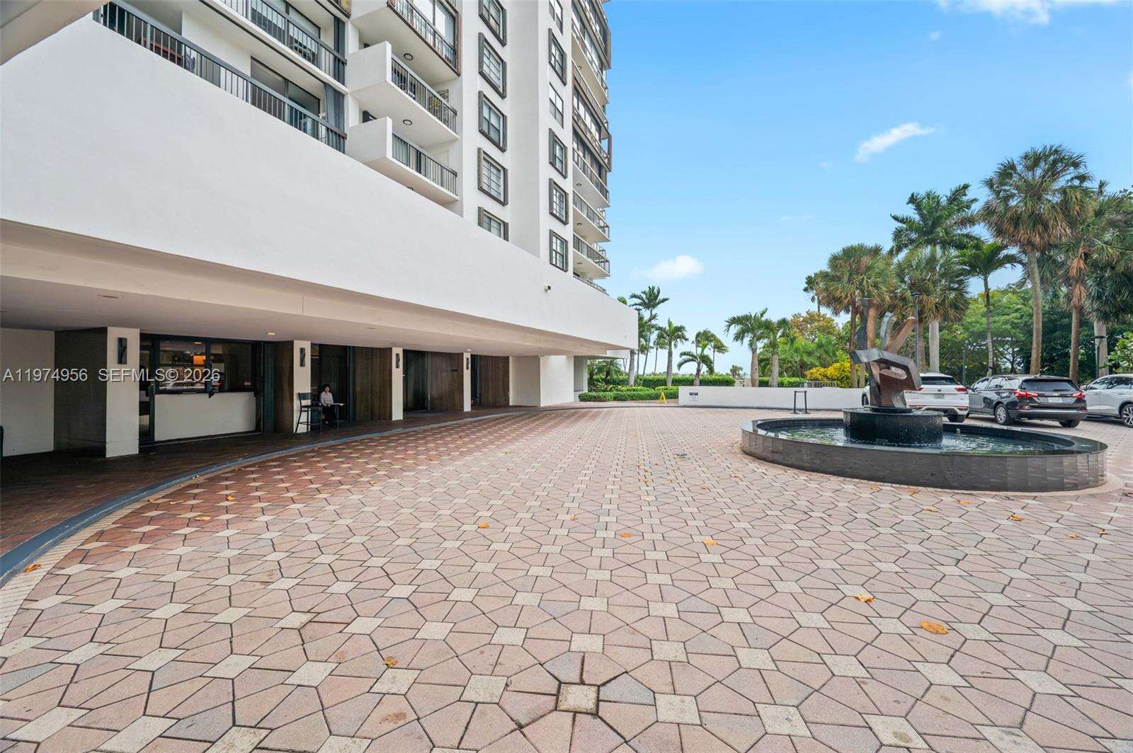 Brickell Bay Club at 2333 Brickell Ave, Miami, FL 33129 - For Sale photo 27