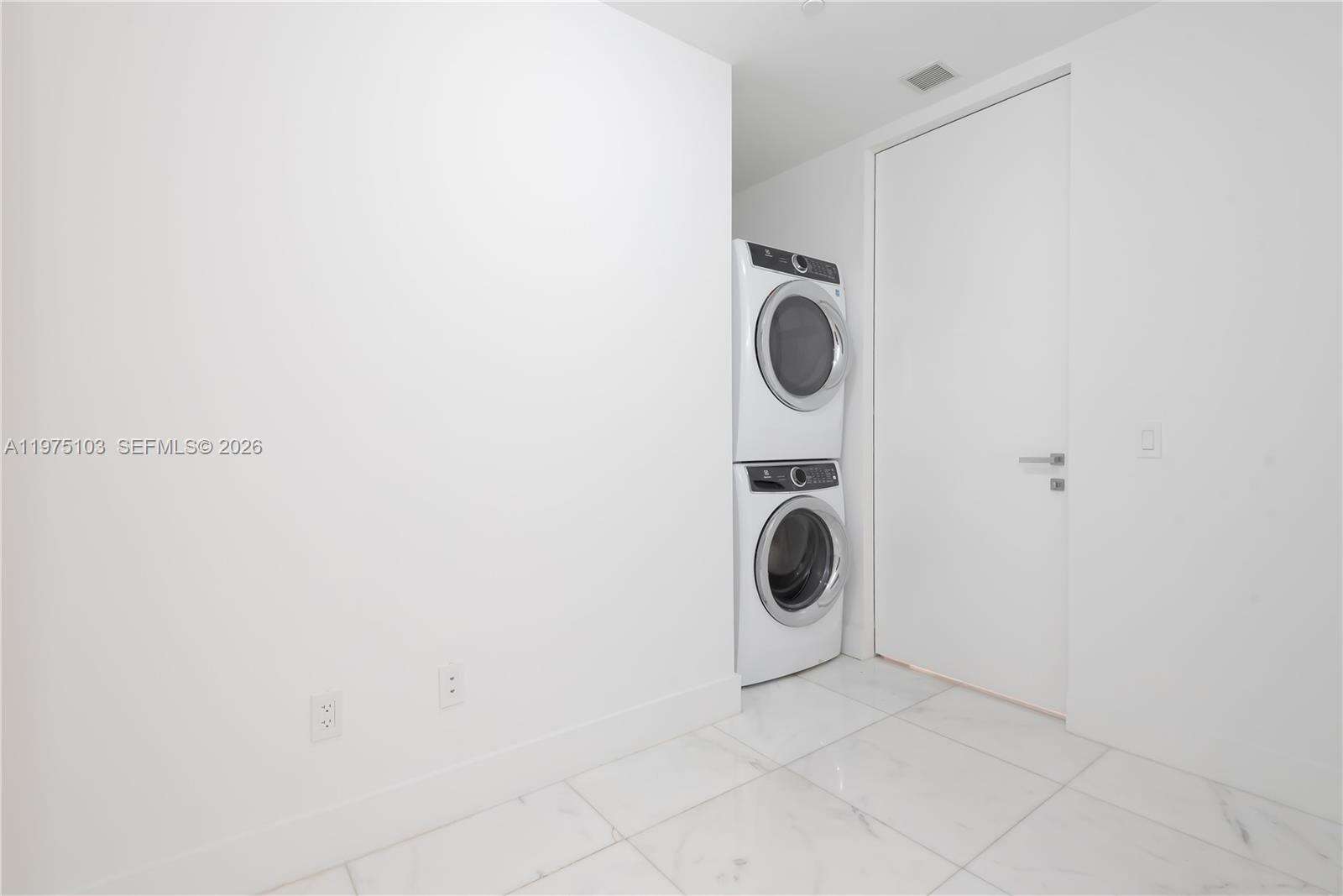 Armani Casa at 18975 Collins Ave, Sunny Isles Beach, FL 33160 - For Sale photo 37