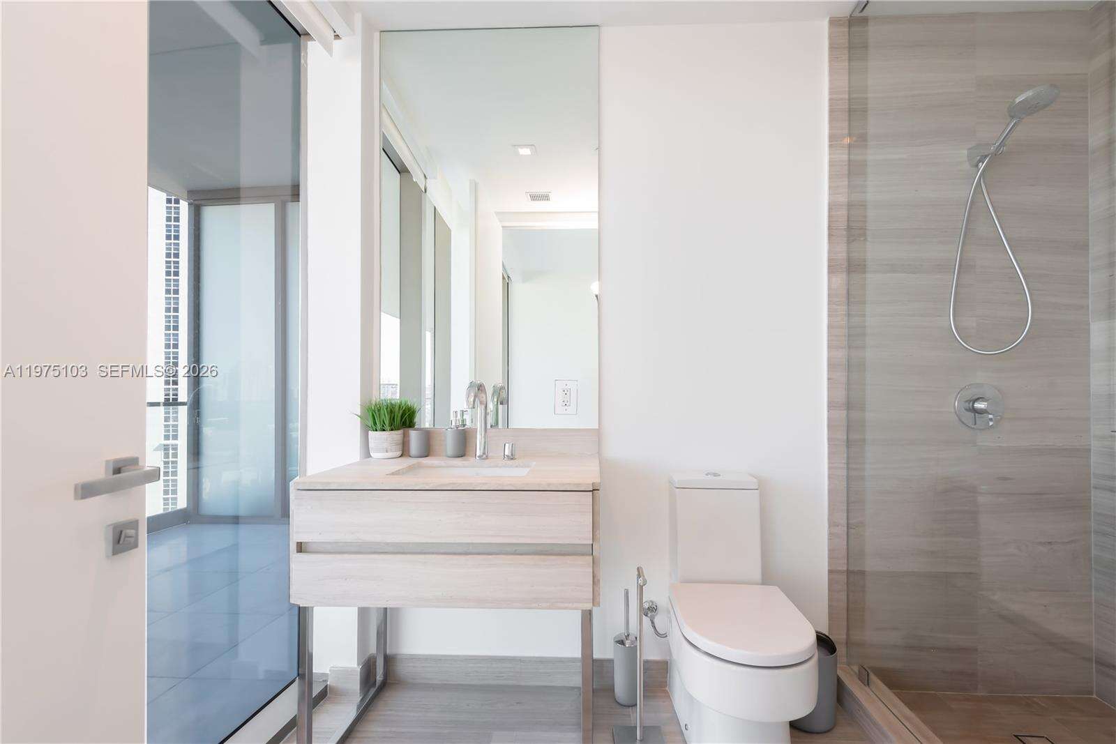 Armani Casa at 18975 Collins Ave, Sunny Isles Beach, FL 33160 - For Sale photo 51