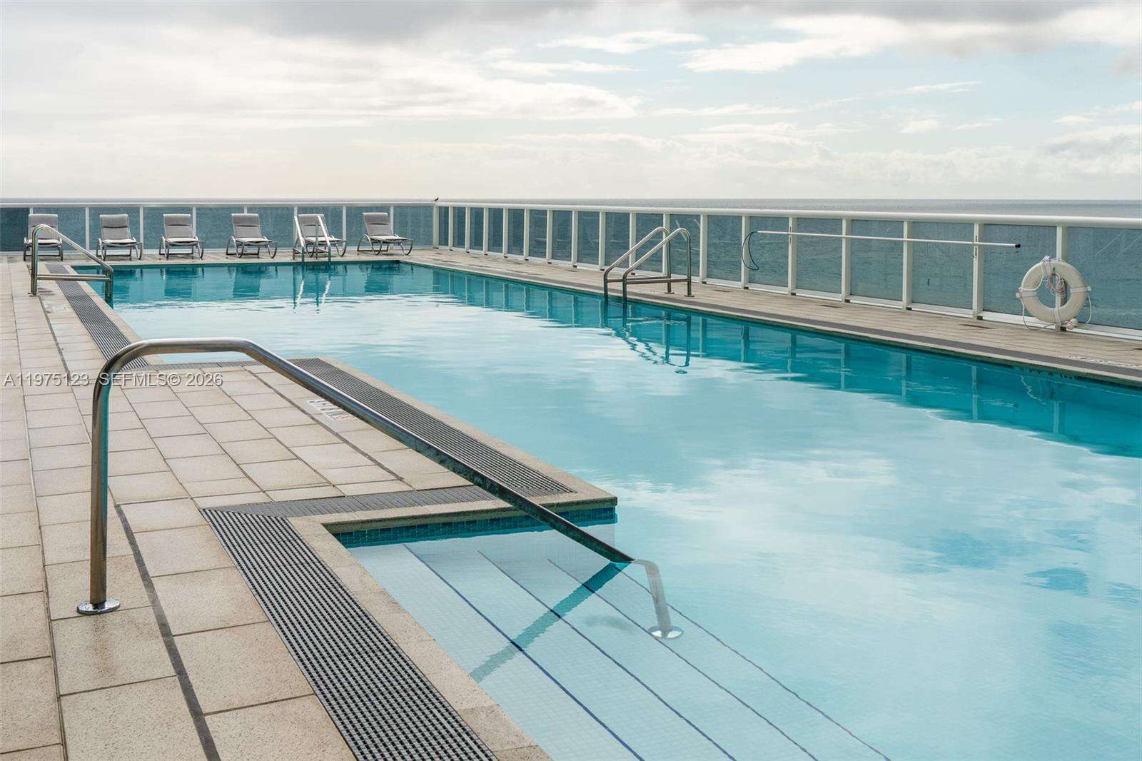 TDR TOWER II - 15901 Collins Ave, Sunny Isles Beach, FL 33160 | Picture 18