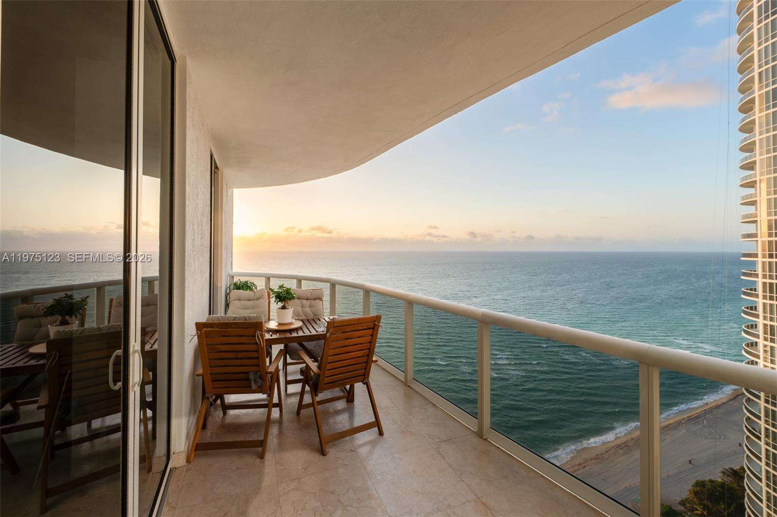 TDR TOWER II - 15901 Collins Ave, Sunny Isles Beach, FL 33160 | Picture 7