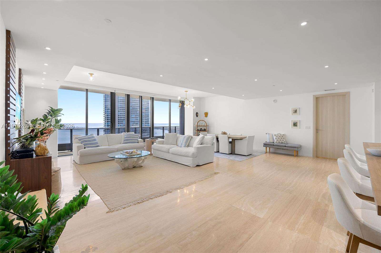 BRICKELL FLATIRON - 1000 Brickell Plaza, Miami, FL 33131 | Picture 5