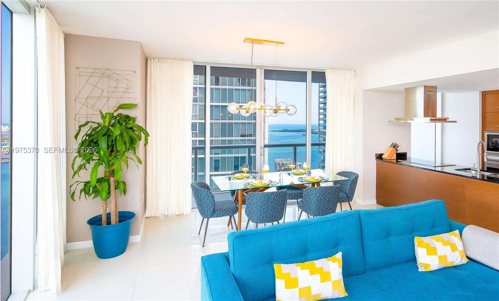 ICON BRICKELL CONDO NO 3 - 485 Brickell Ave, Miami, FL 33131 | Picture 5