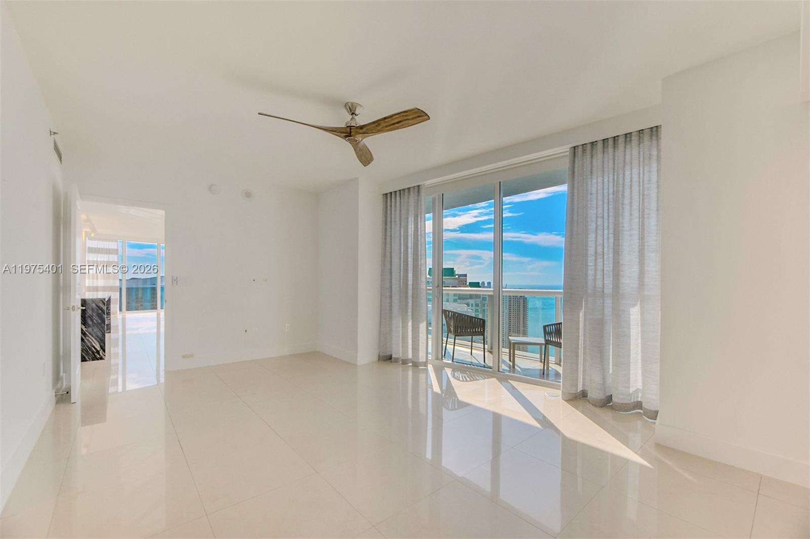 ICONBRICKELL CONDO NO 1 - 465 Brickell Ave, Miami, FL 33131 | Picture 18