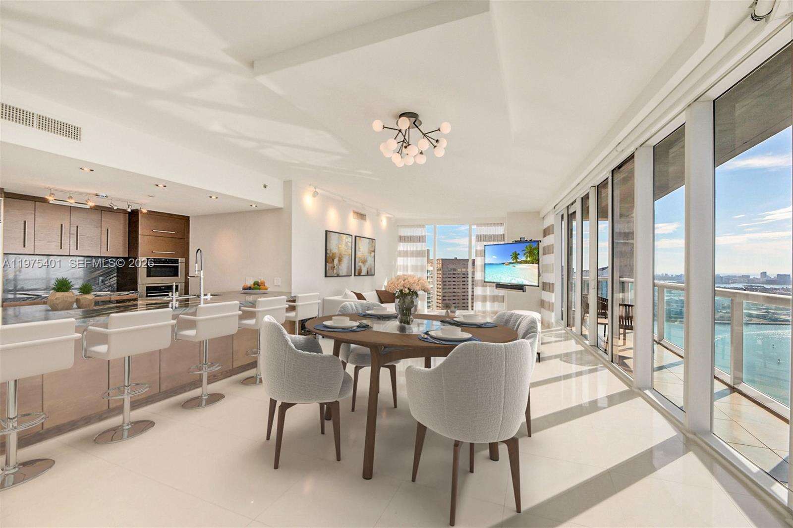 ICONBRICKELL CONDO NO 1 - 465 Brickell Ave, Miami, FL 33131 | Picture 3