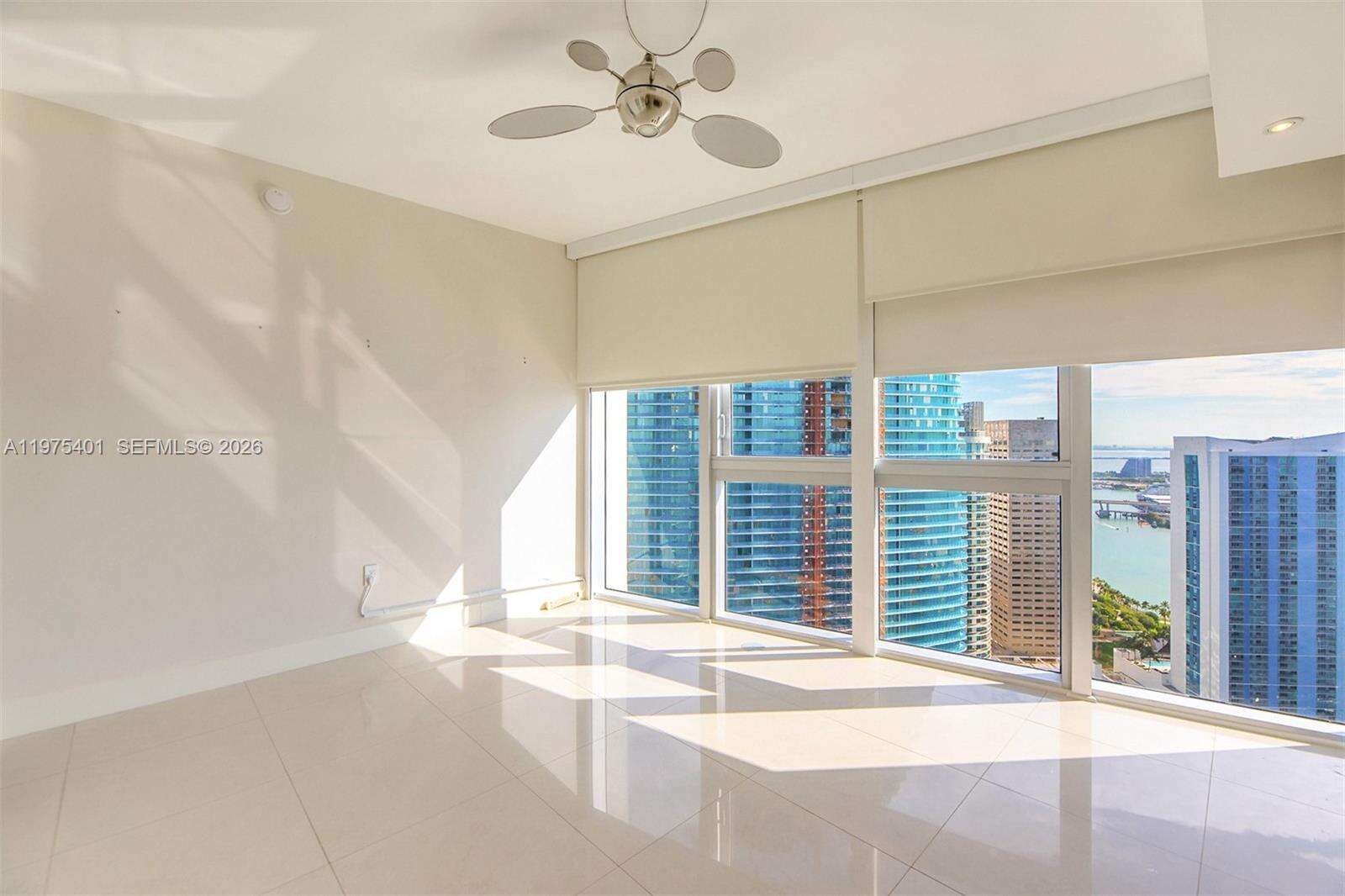 ICONBRICKELL CONDO NO 1 - 465 Brickell Ave, Miami, FL 33131 | Picture 26