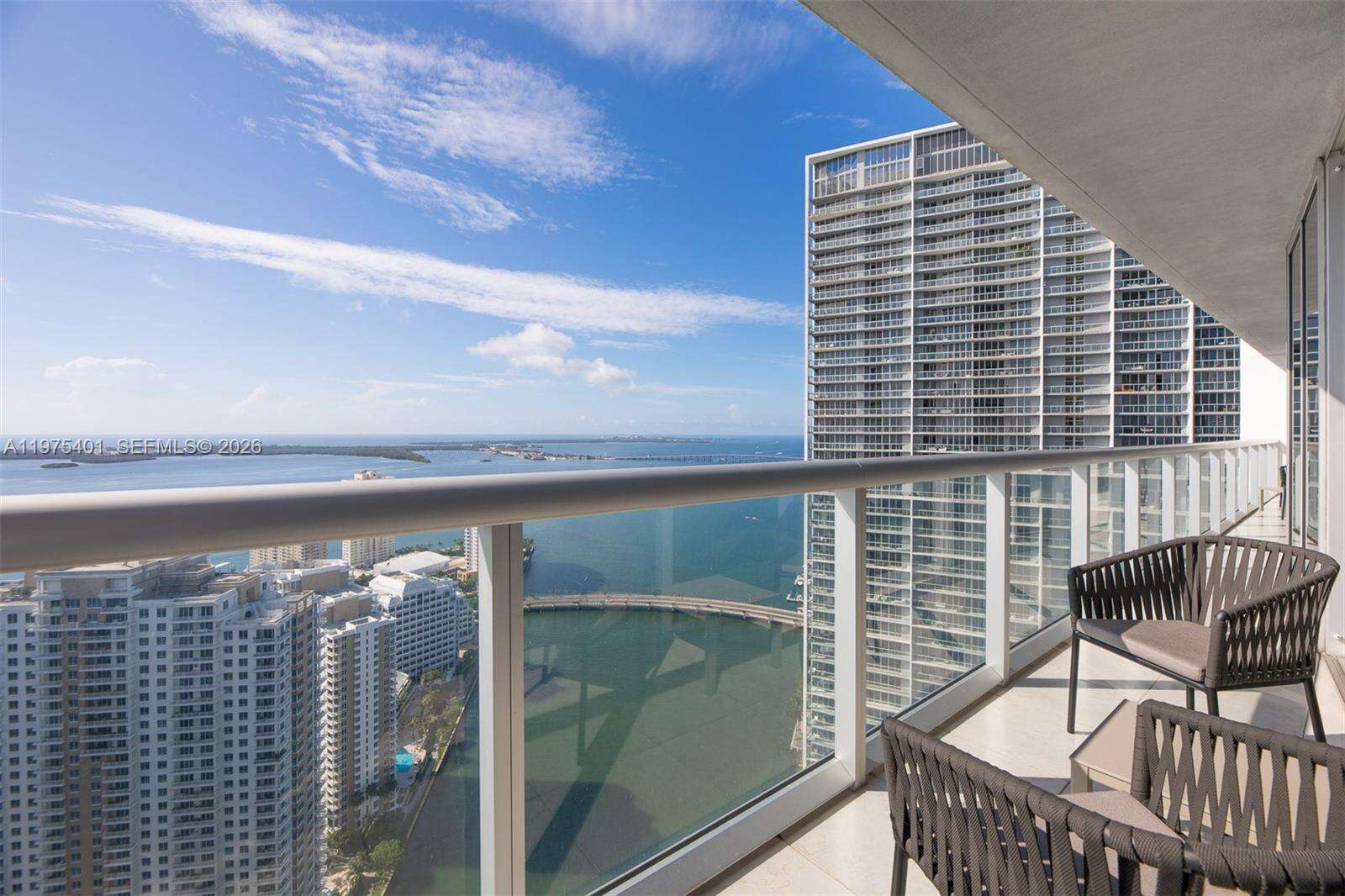 ICONBRICKELL CONDO NO 1 - 465 Brickell Ave, Miami, FL 33131 | Picture 33