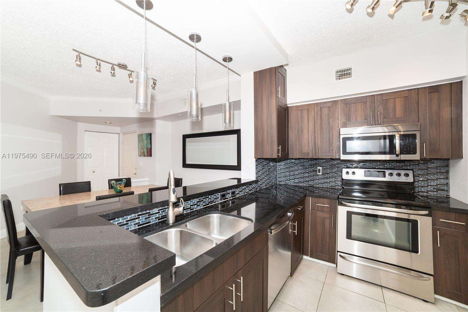 Porto Bellagio at 17100 Bay Rd, Sunny Isles Beach, FL 33160 - For Sale photo 2
