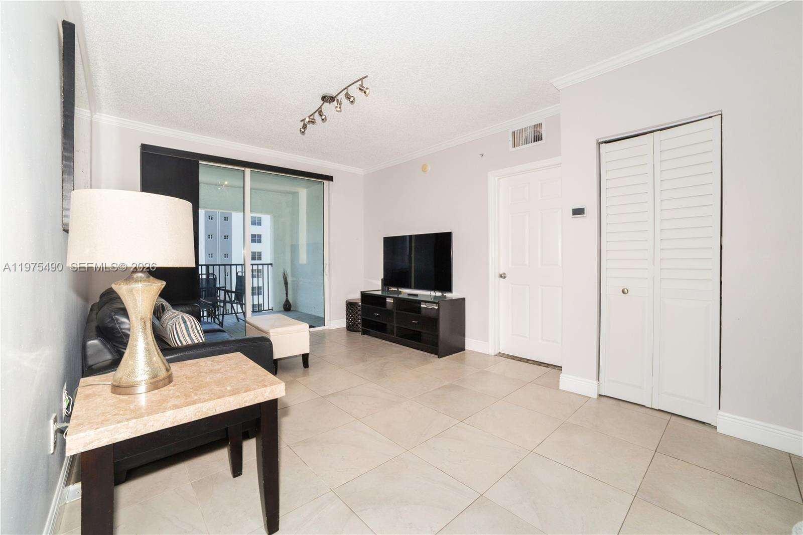 Porto Bellagio at 17100 Bay Rd, Sunny Isles Beach, FL 33160 - For Sale photo 12