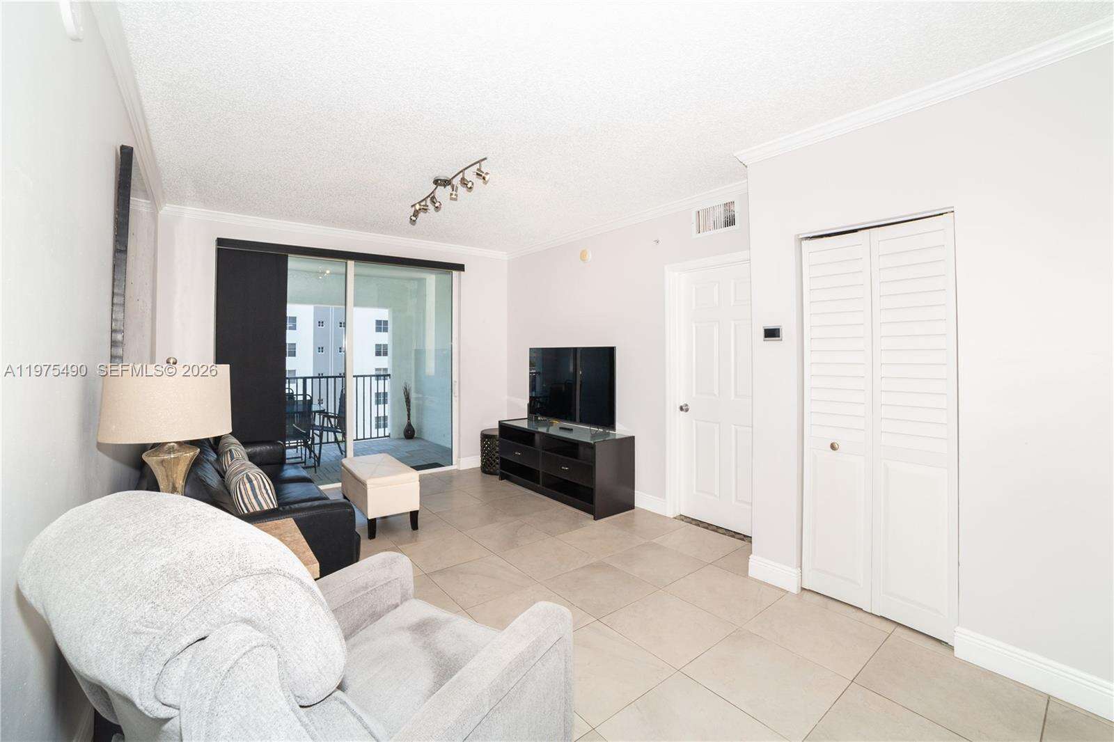 Porto Bellagio at 17100 Bay Rd, Sunny Isles Beach, FL 33160 - For Sale photo 13