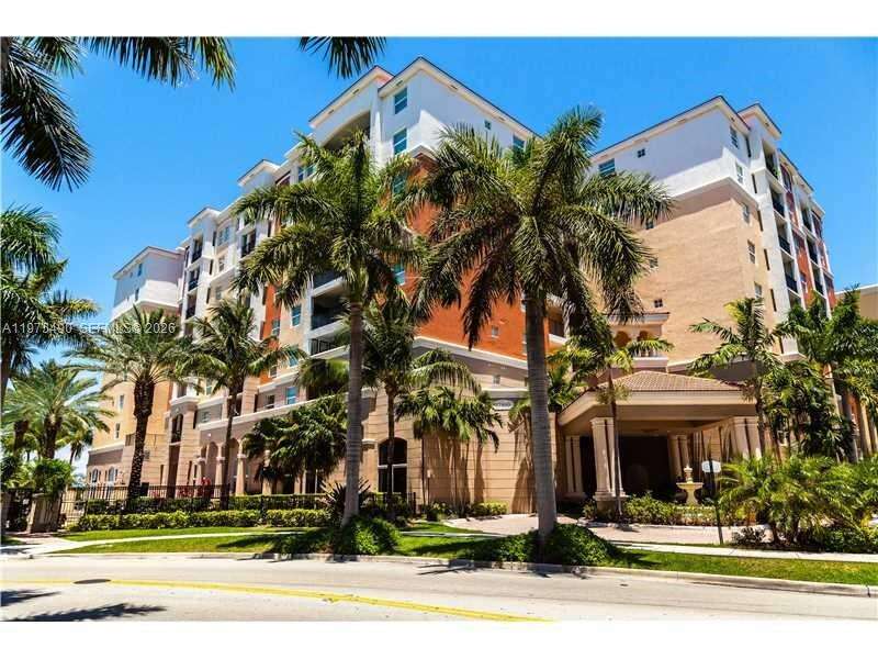 Porto Bellagio at 17100 Bay Rd, Sunny Isles Beach, FL 33160 - For Sale photo 39