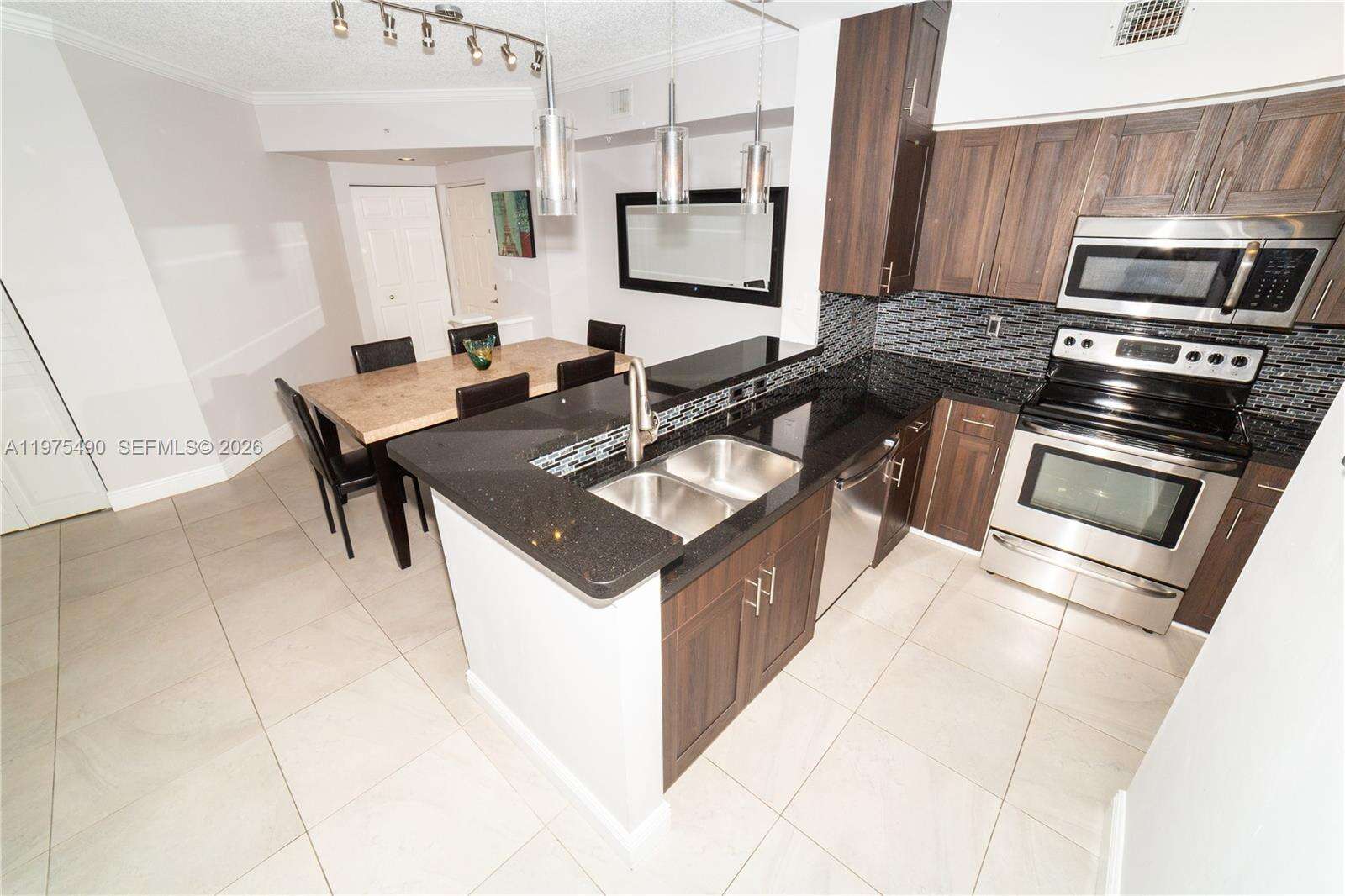 Porto Bellagio at 17100 Bay Rd, Sunny Isles Beach, FL 33160 - For Sale photo 6