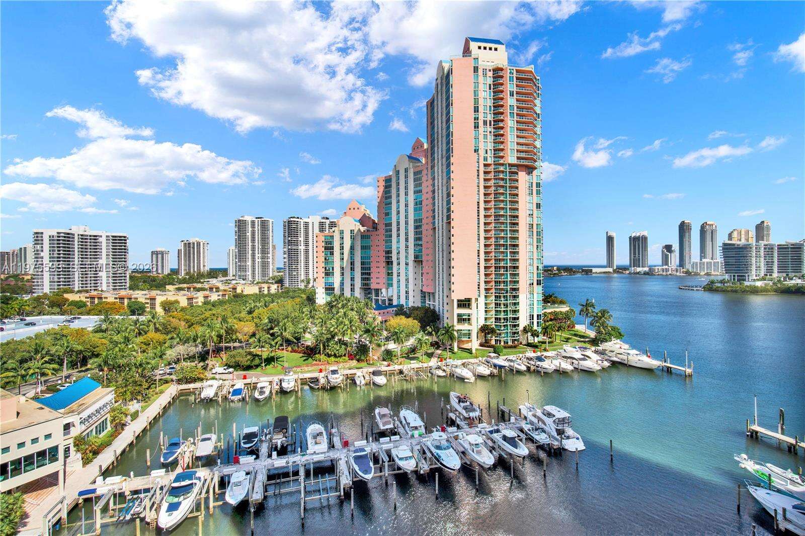 Aventura Marina One at 3340 190 St, Aventura, FL 33180 - For Sale photo 1