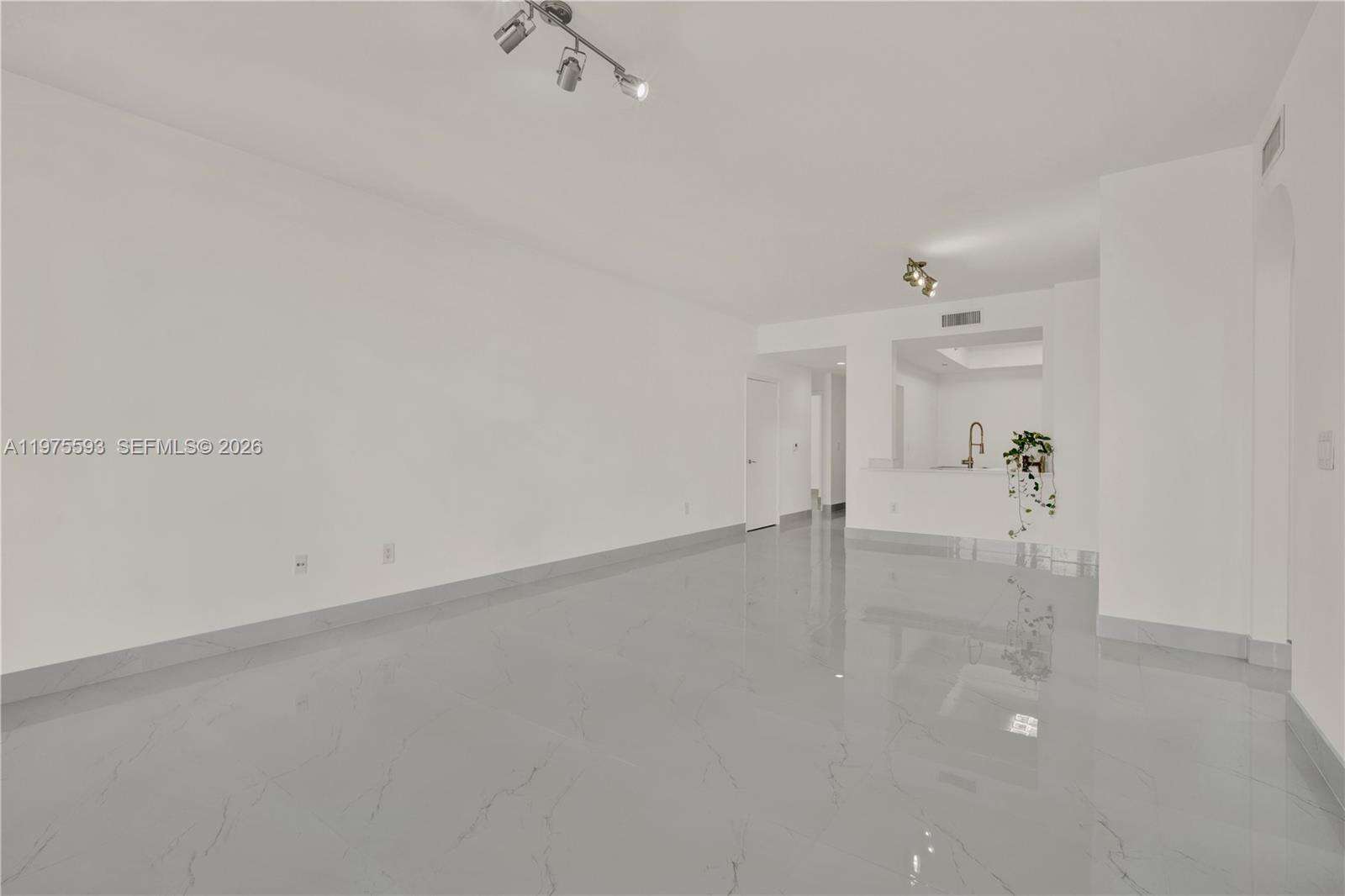 Aventura Marina One at 3340 190 St, Aventura, FL 33180 - For Sale photo 7