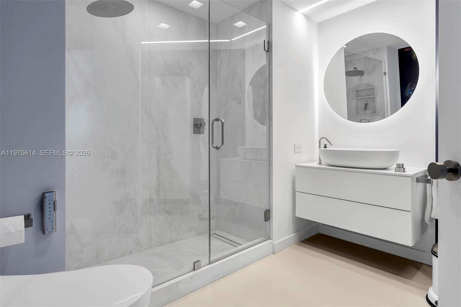 THE GRAND VENETIAN - 10 Venetian Way, Miami Beach, FL 33139 | Picture 13