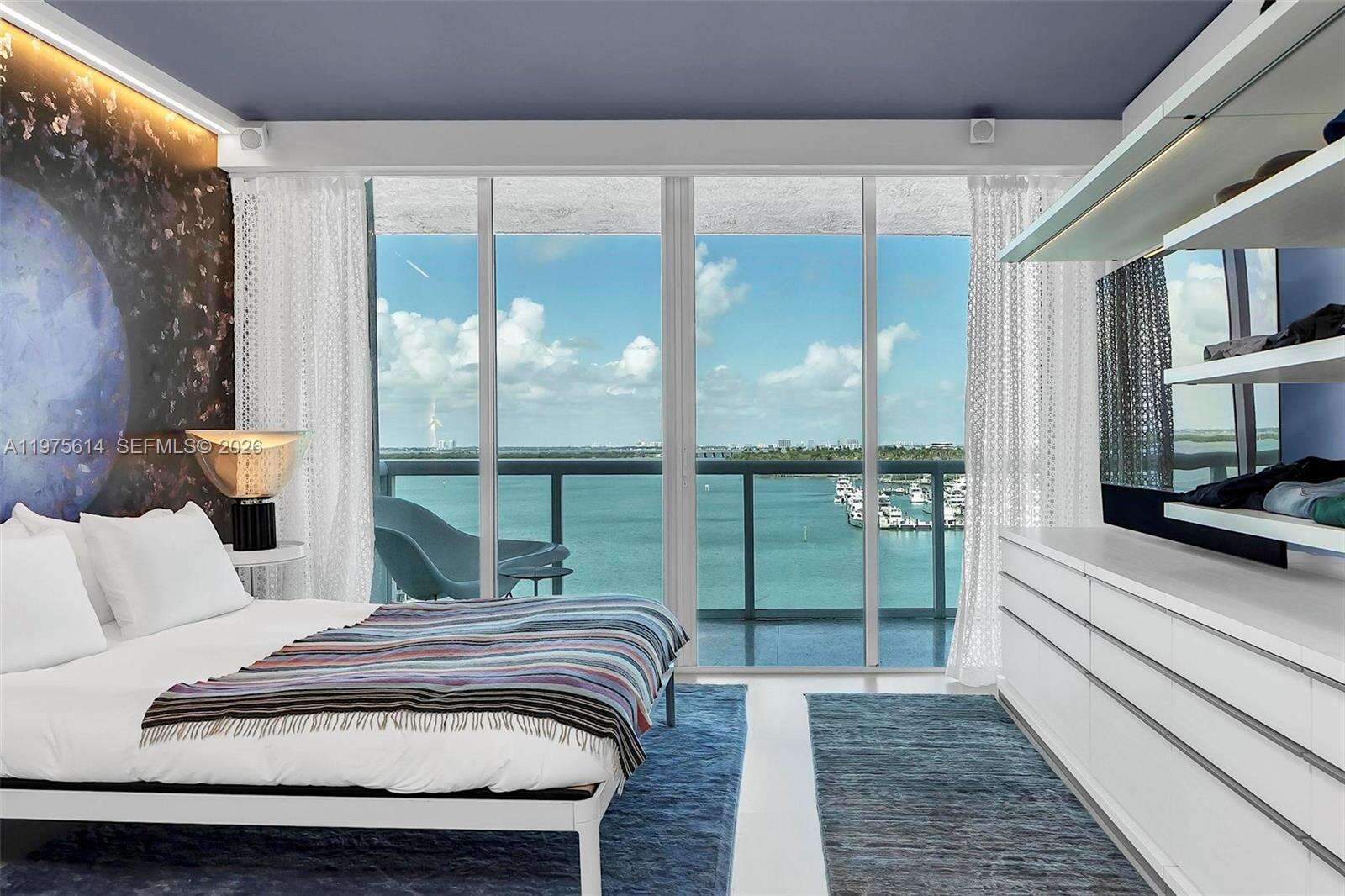 THE GRAND VENETIAN - 10 Venetian Way, Miami Beach, FL 33139 | Picture 15