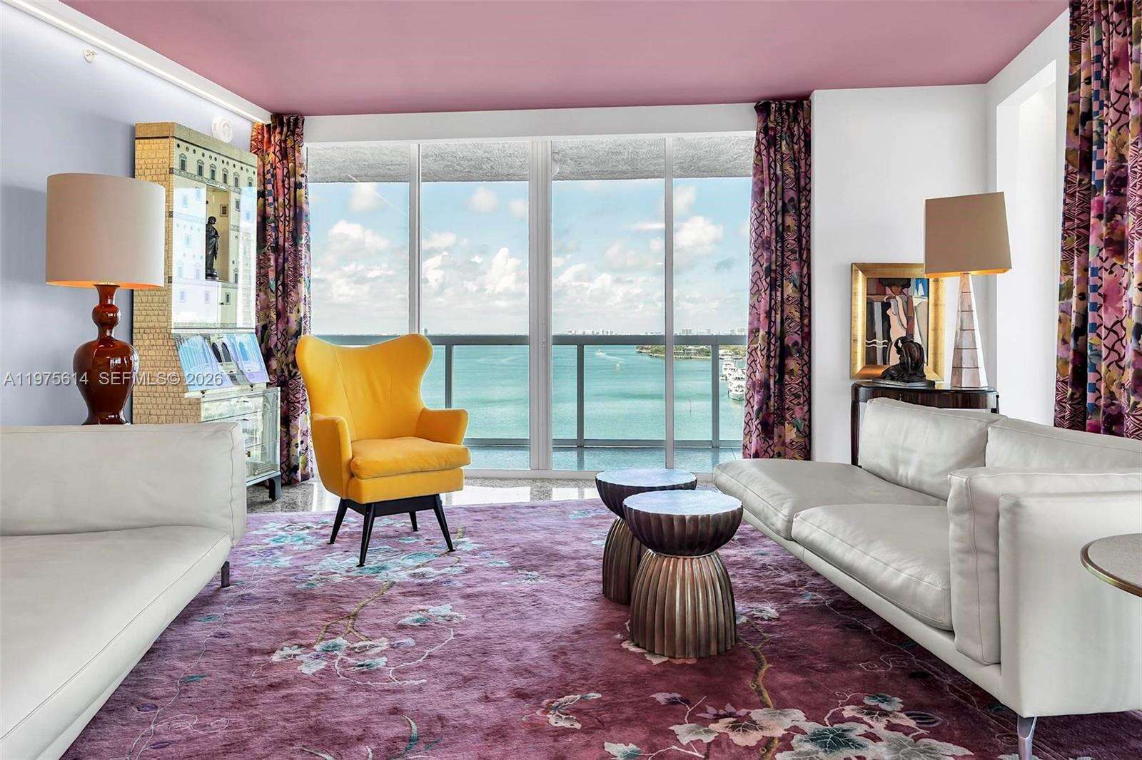 THE GRAND VENETIAN - 10 Venetian Way, Miami Beach, FL 33139 | Picture 3