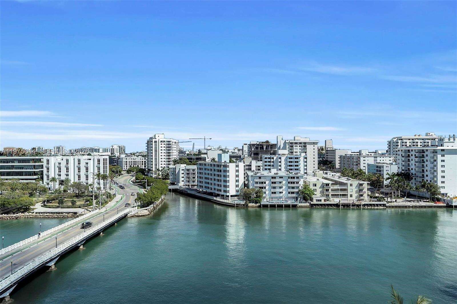 THE GRAND VENETIAN - 10 Venetian Way, Miami Beach, FL 33139 | Picture 29