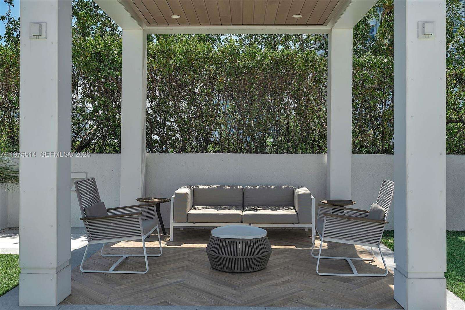 THE GRAND VENETIAN - 10 Venetian Way, Miami Beach, FL 33139 | Picture 33