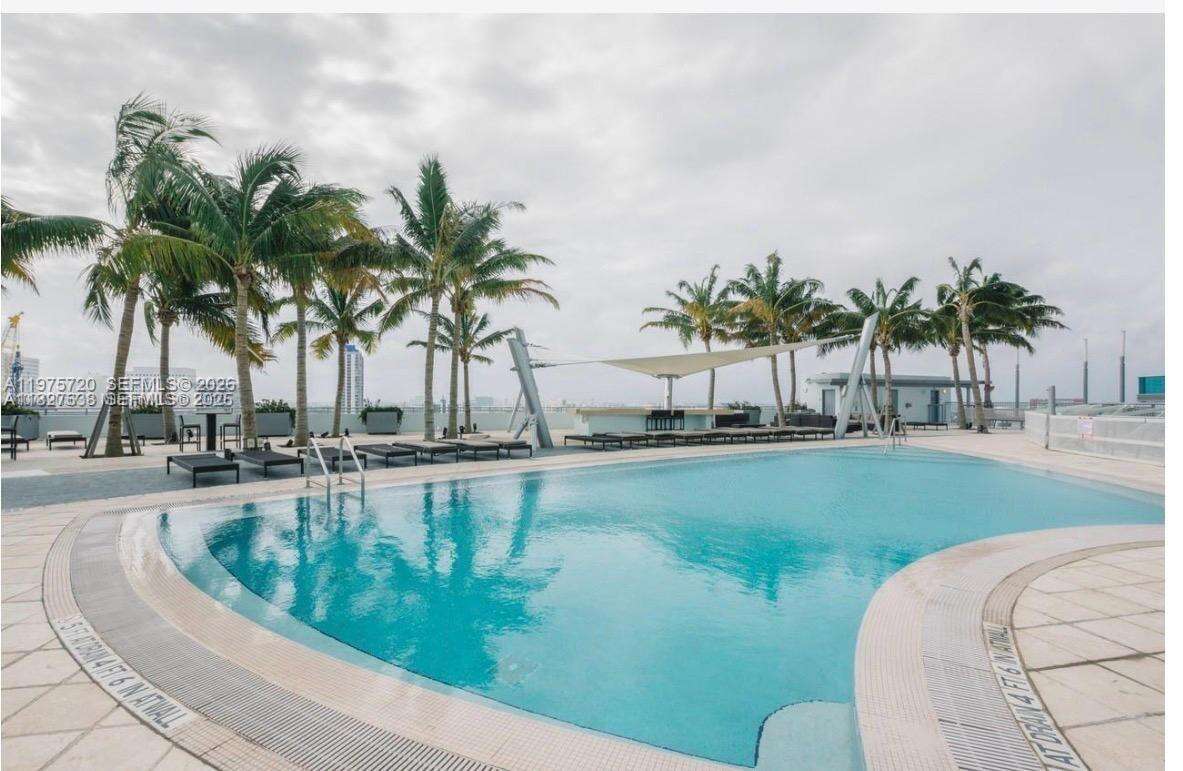 900 Biscayne at 900 Biscayne Blvd, Miami, FL 33132 - For Sale photo 9