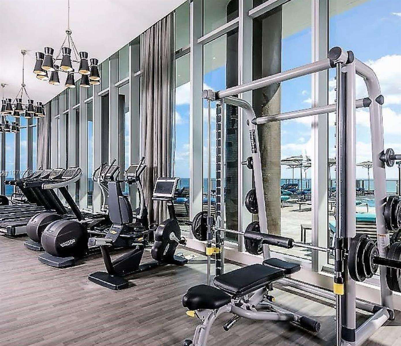 Hyde Resort at 4111 Ocean Dr, Hollywood, FL 33019 - For Sale photo 16