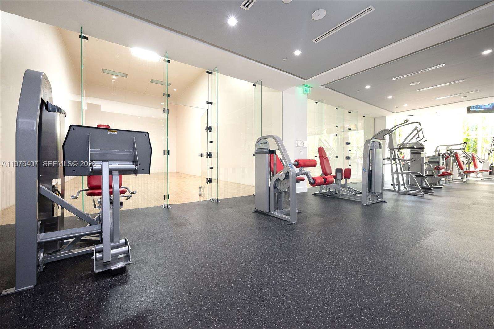 Carbonell at 901 Brickell Key Blvd, Miami, FL 33131 - For Sale photo 24