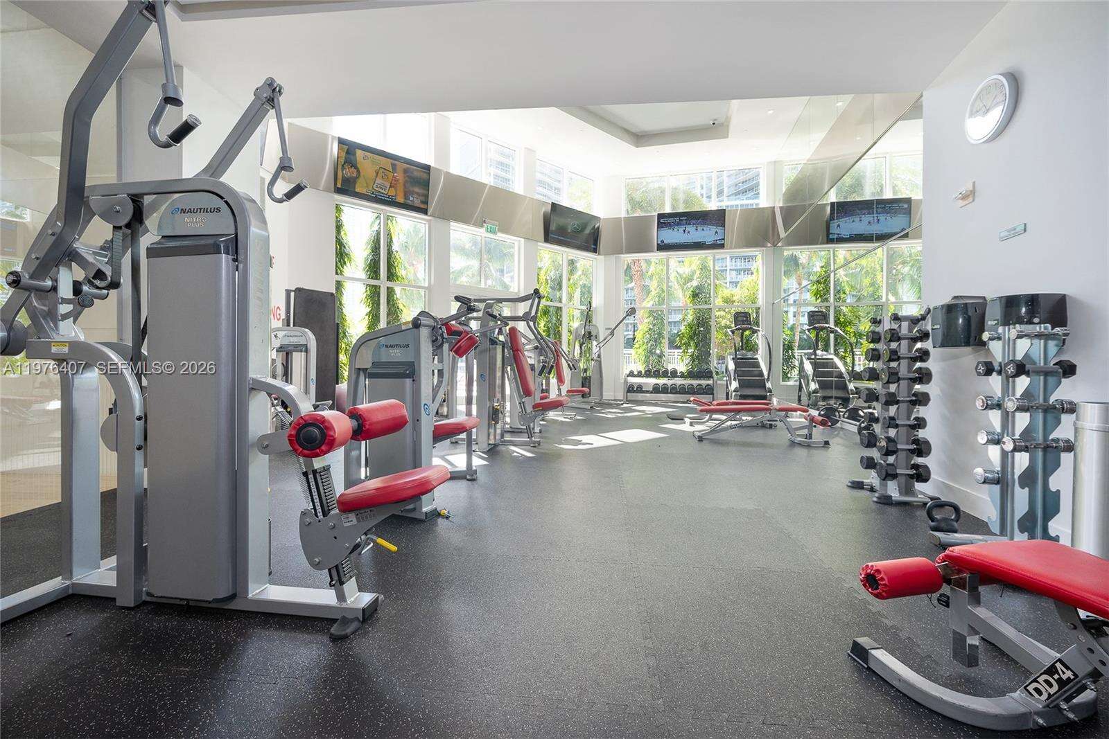 Carbonell at 901 Brickell Key Blvd, Miami, FL 33131 - For Sale photo 25