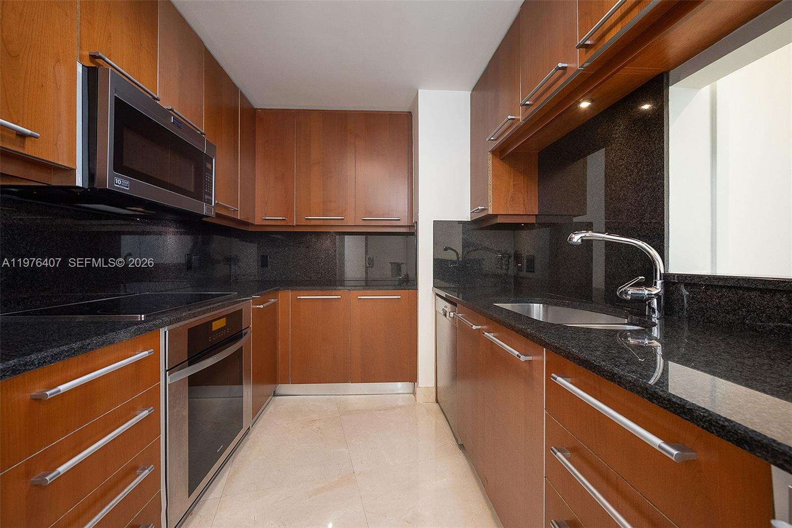 Carbonell at 901 Brickell Key Blvd, Miami, FL 33131 - For Sale photo 6