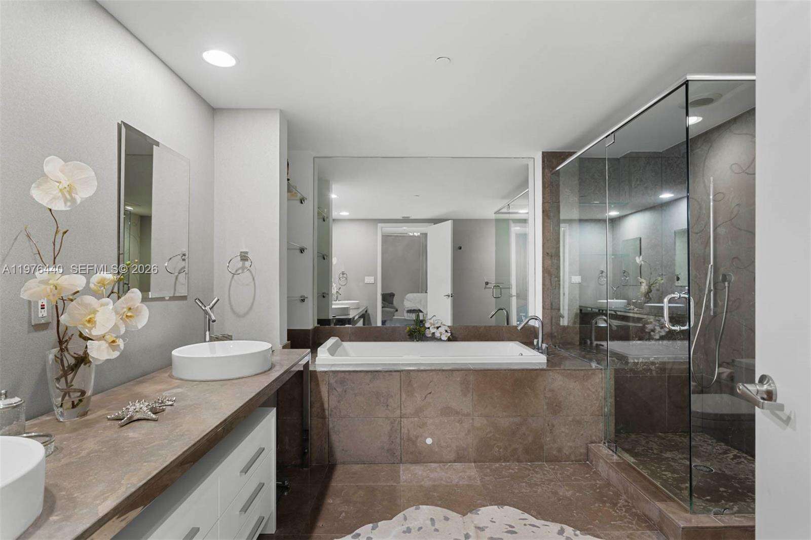 Icon Brickell 2 at 495 Brickell Ave, Miami, FL 33131 - For Sale photo 24