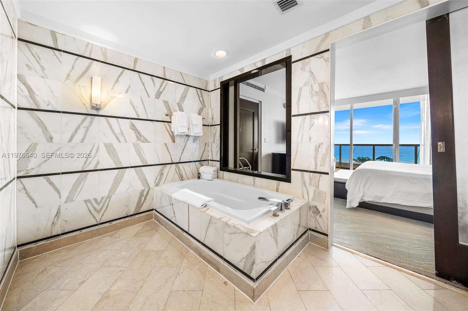Fontainebleau 3 at 4391 Collins Ave, Miami Beach, FL 33140 - For Sale photo 18