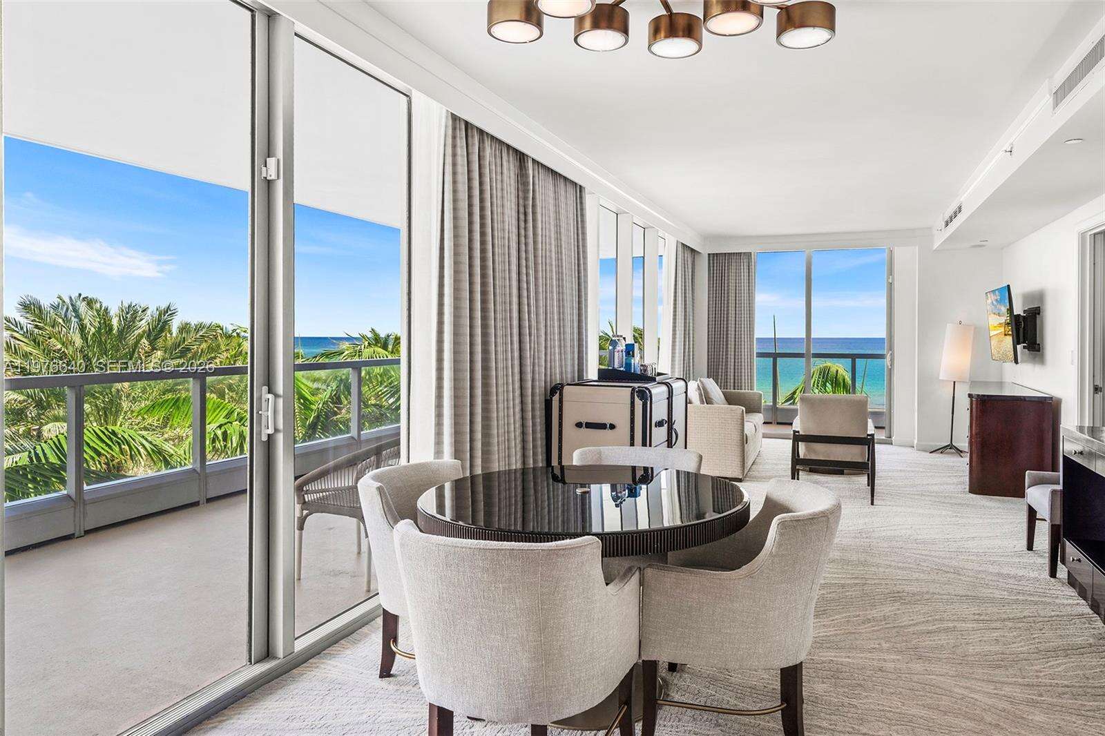 Fontainebleau 3 at 4391 Collins Ave, Miami Beach, FL 33140 - For Sale photo 10