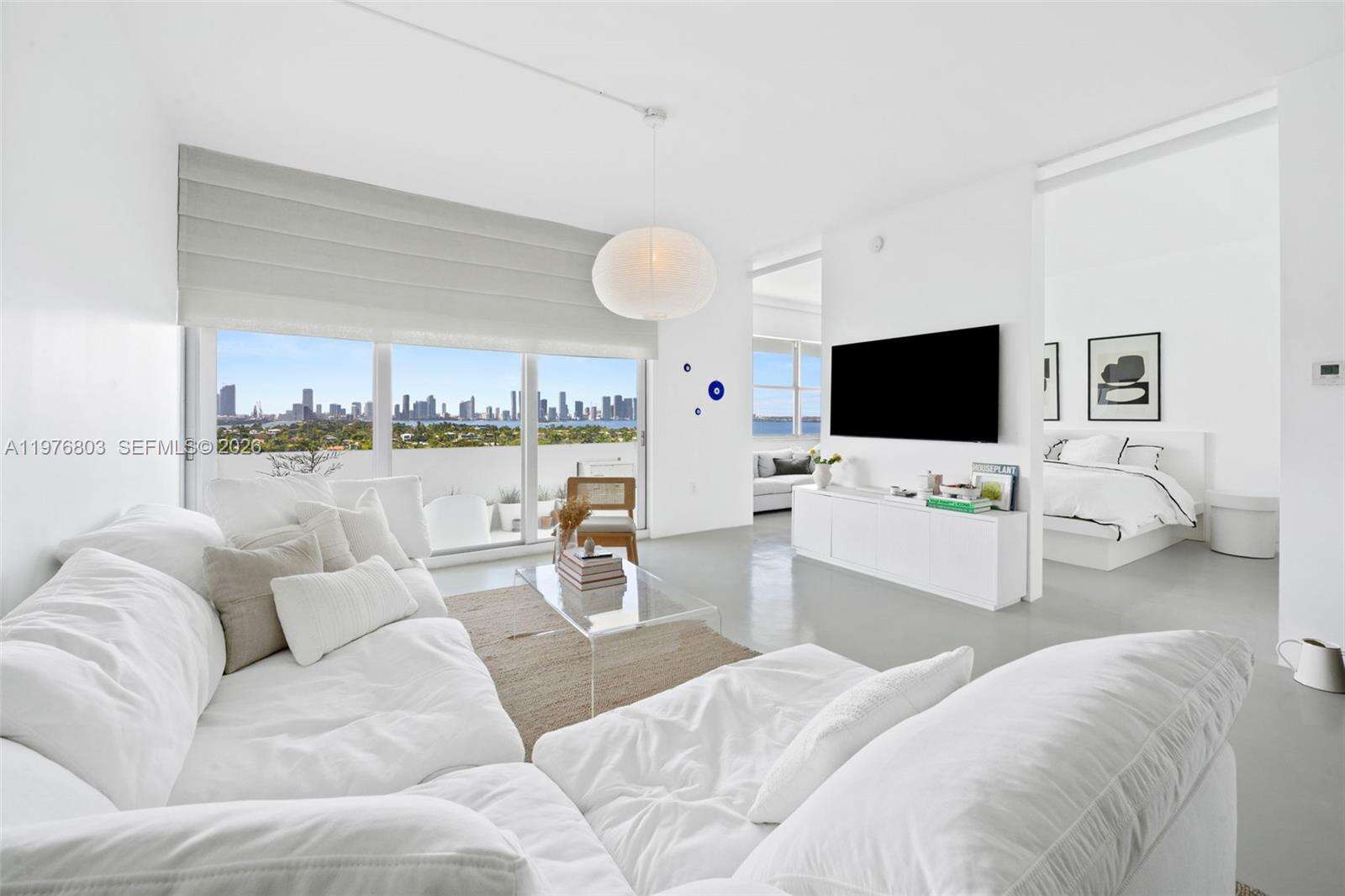 3 Island Condos for Sale & Rent | Picture 1
