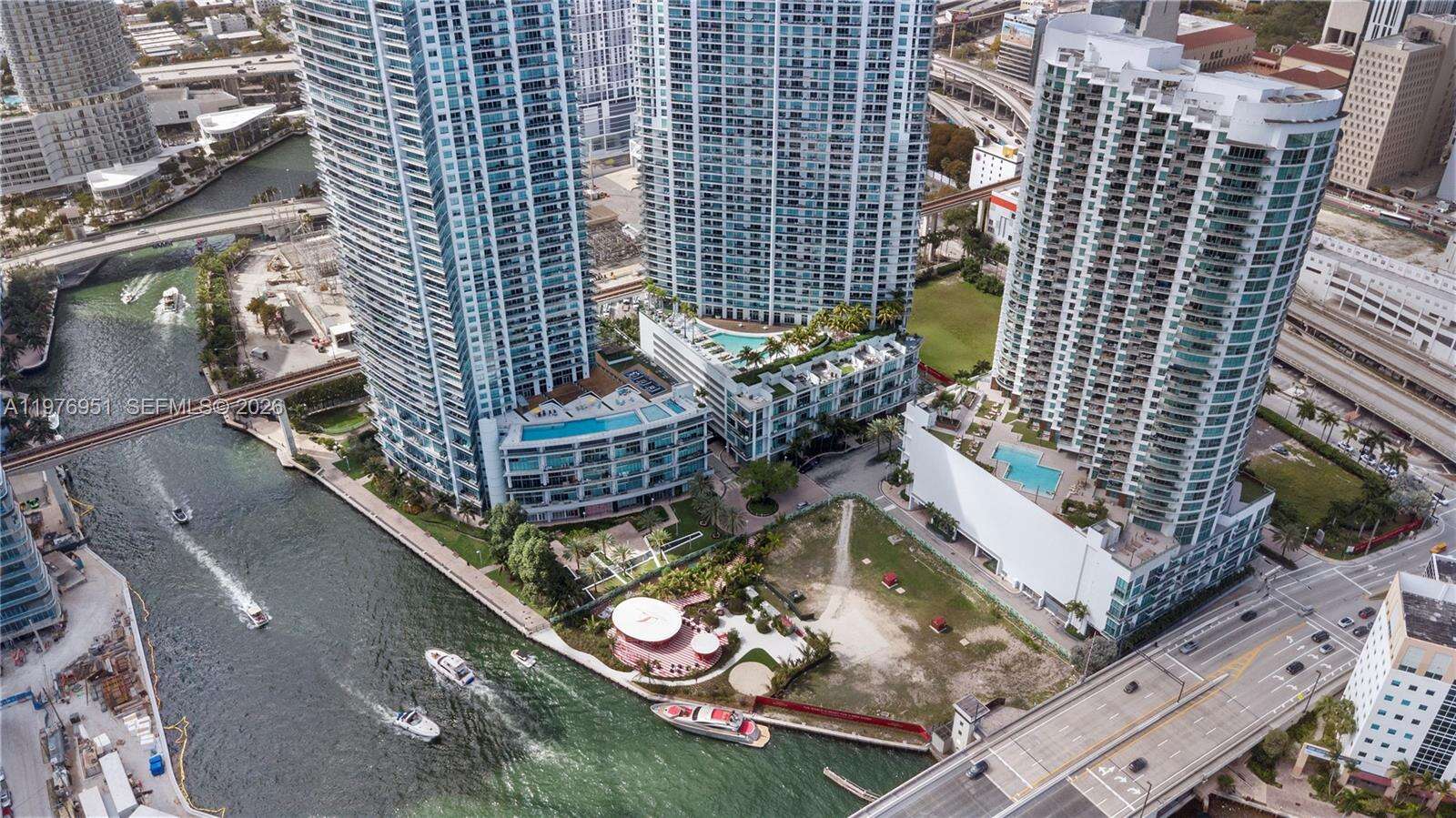 The Ivy at 90 3 St, Miami, FL 33130 - For Sale photo 3