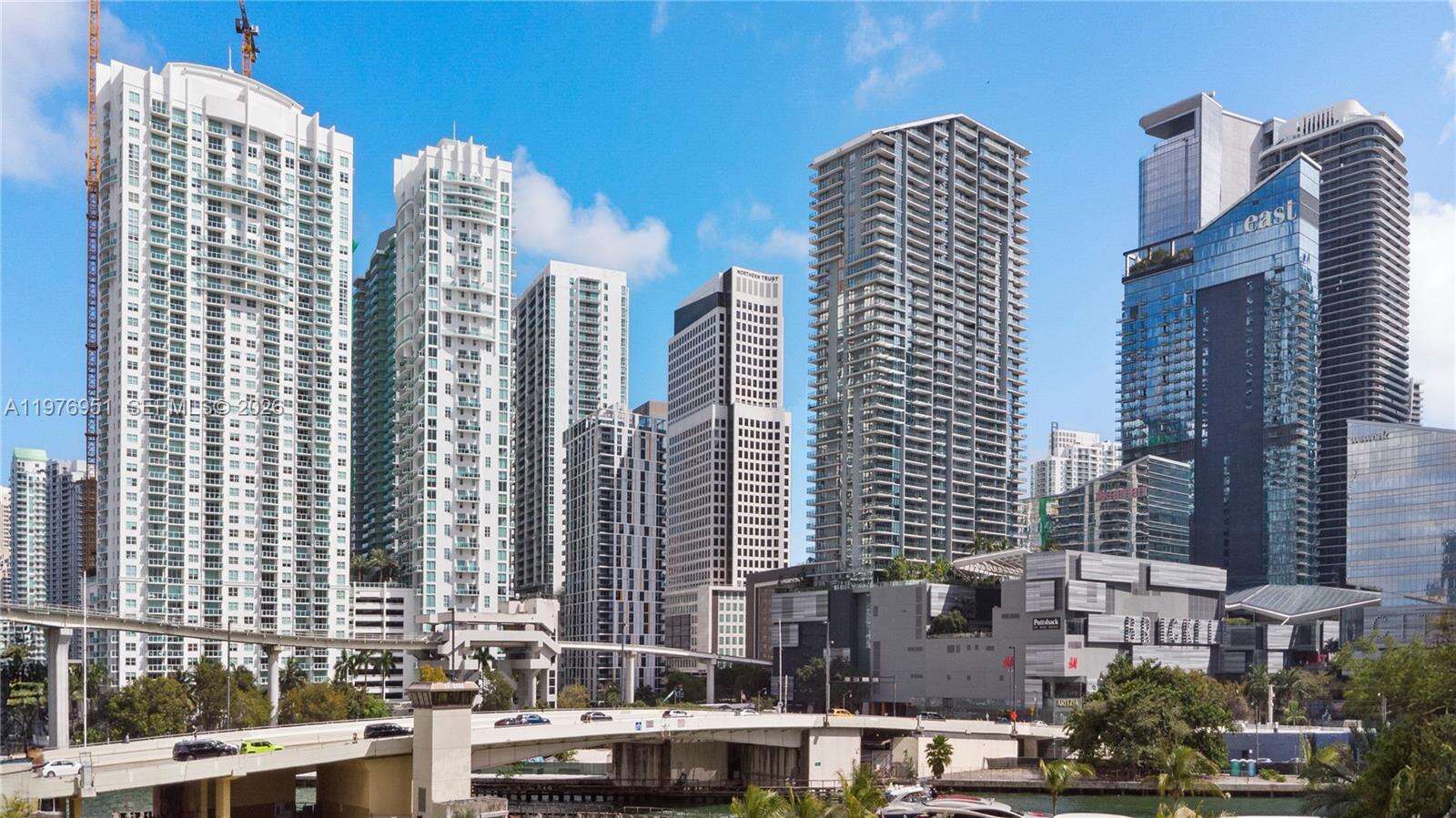 The Ivy at 90 3 St, Miami, FL 33130 - For Sale photo 38