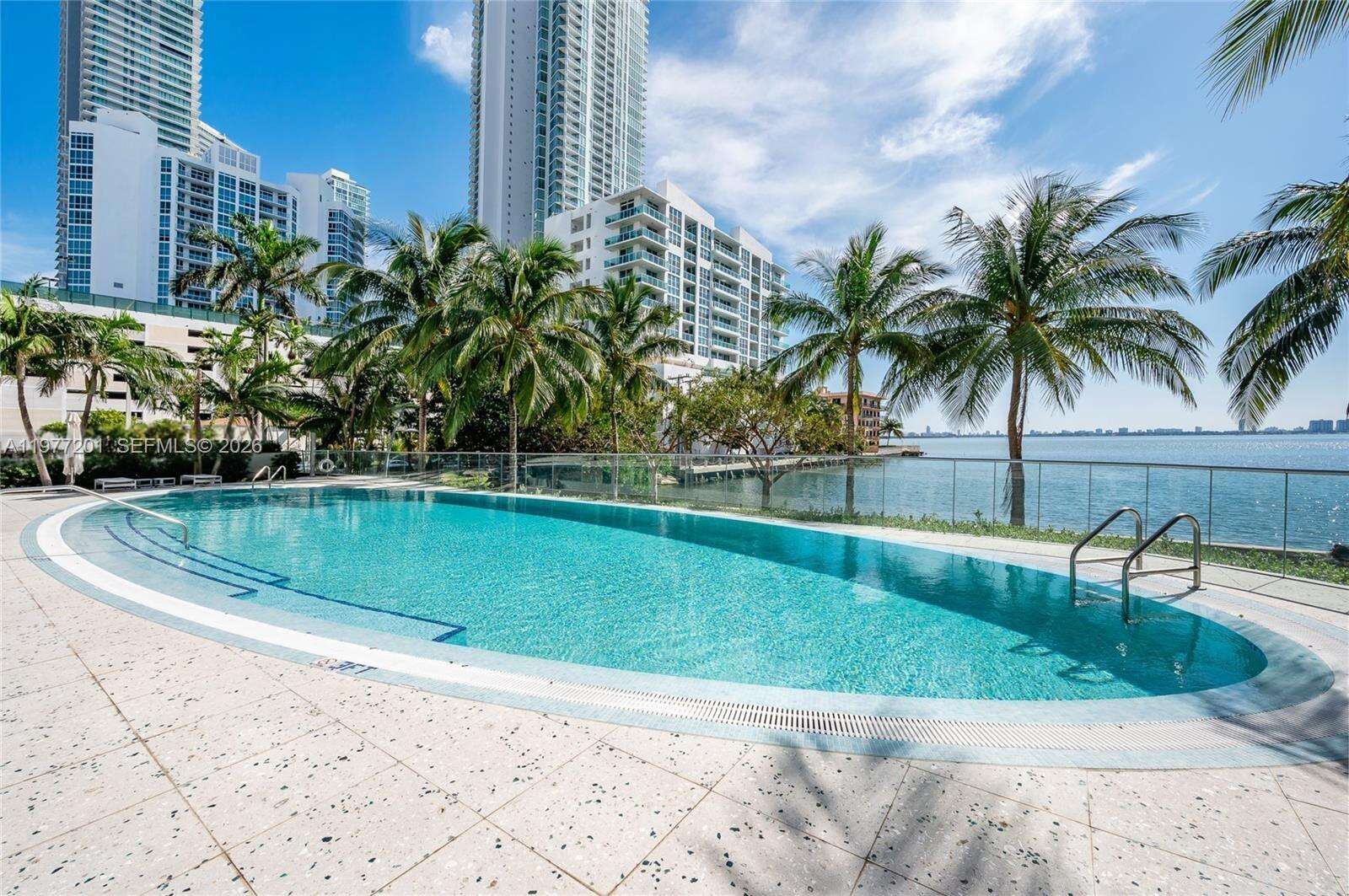 Icon Bay at 460 28 St, Miami, FL 33137 - For Sale photo 30