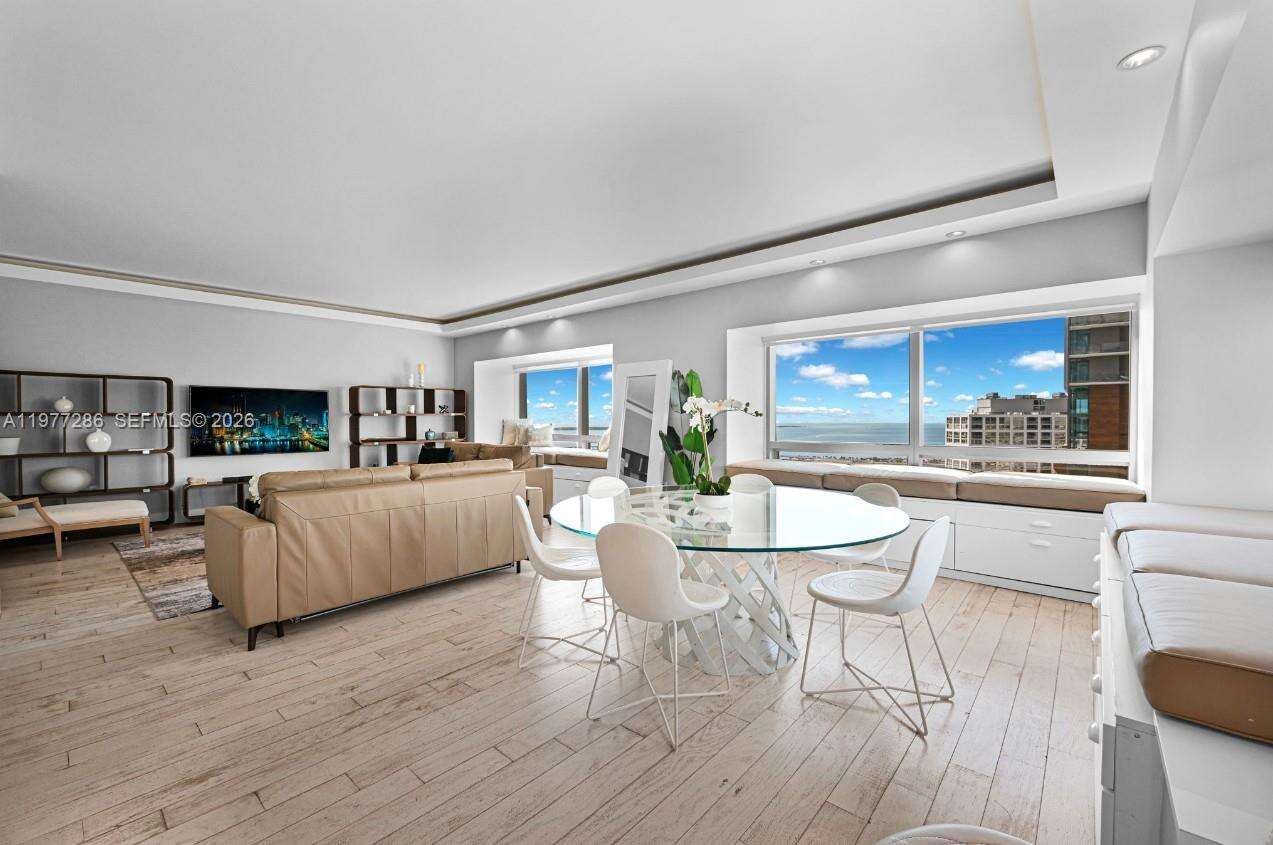 MILLENNIUM TOWER - 1435 Brickell Ave, Miami, FL 33131 | Picture 2